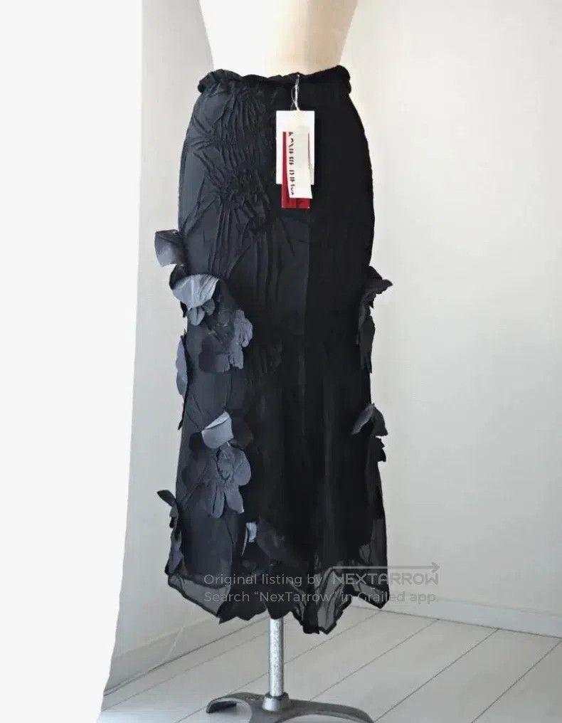 Japanese Brand Japanese Brand size S YOSHIKI HISHINUMA Black Floral Skirt Size 24" / US 00 / IT 34 - 7 Thumbnail