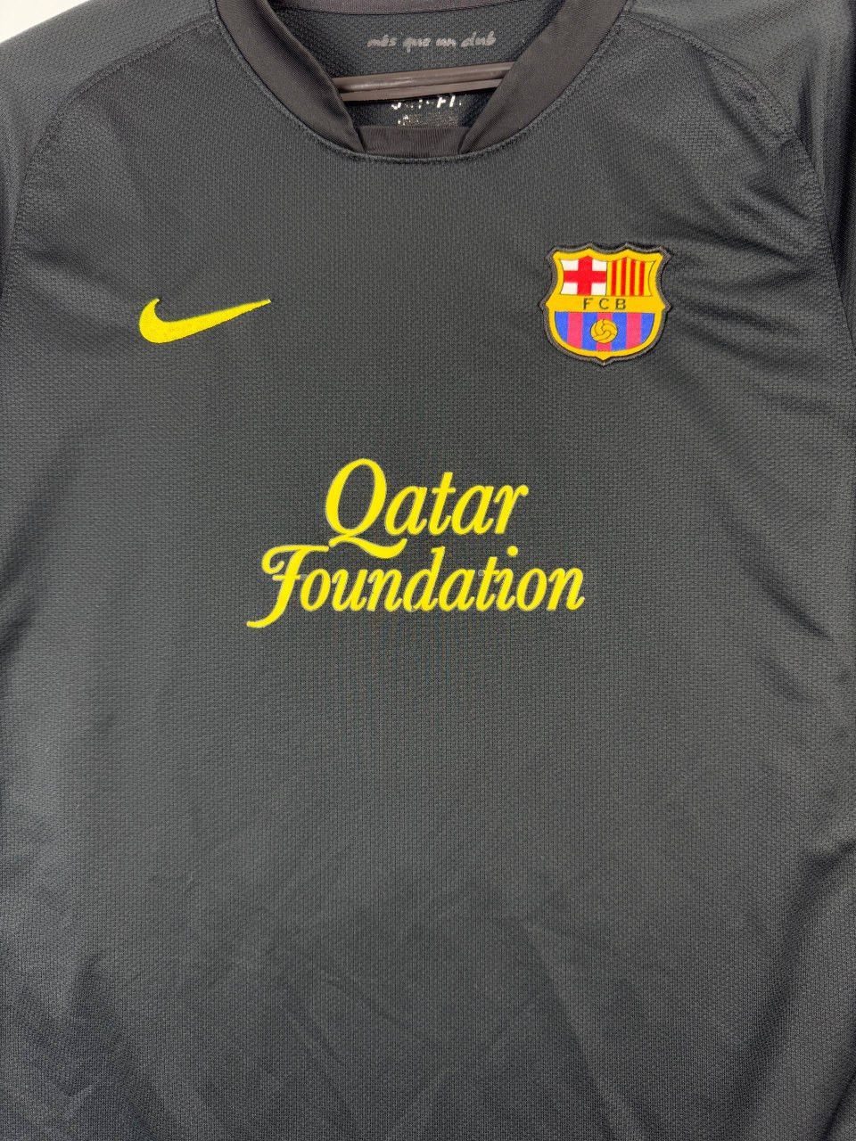 Nike Barcelona 2011 2012 Away Shirt Nike Football Jersey Qatar XS Size US XS / EU 42 / 0 - 2 Thumbnail