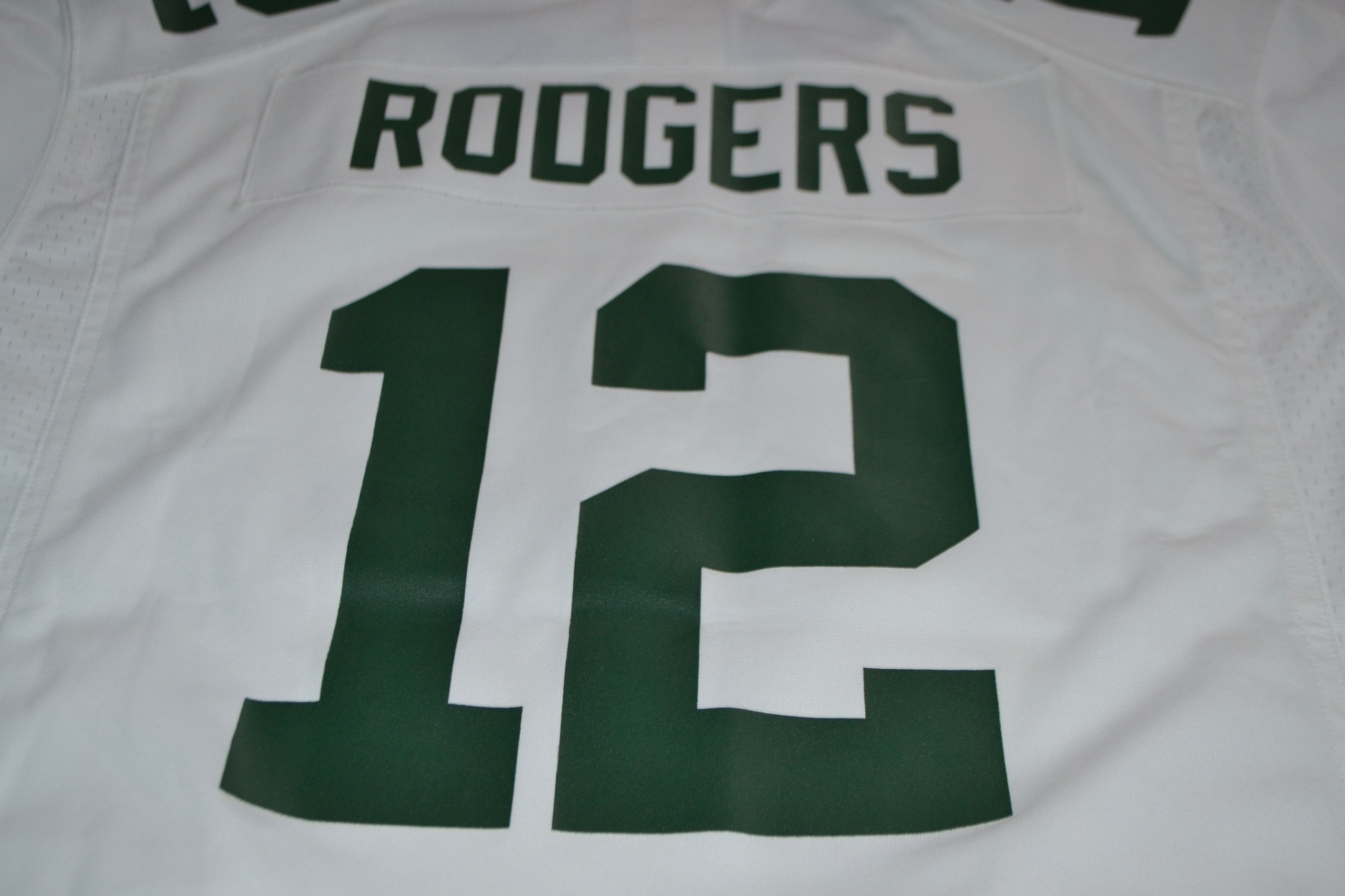 Nike Green Bay Packers NFL Aaron Rodgers Football Jersey Size US XL / EU 56 / 4 - 8 Thumbnail