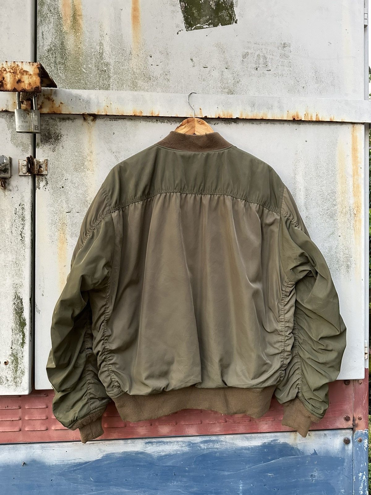 MOUSSY 👹Moussy MA-1 Distressed Green Bomber Jacket Size US M / EU 48-50 / 2 - 9 Thumbnail