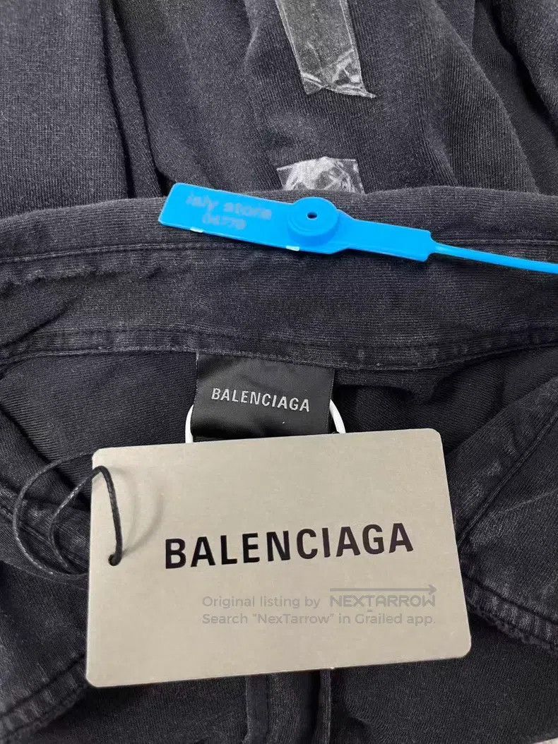 Balenciaga Balenciaga Embroidered Knit T-Shirt Sleeve Shirt Size US L / EU 52-54 / 3 - 5 Thumbnail