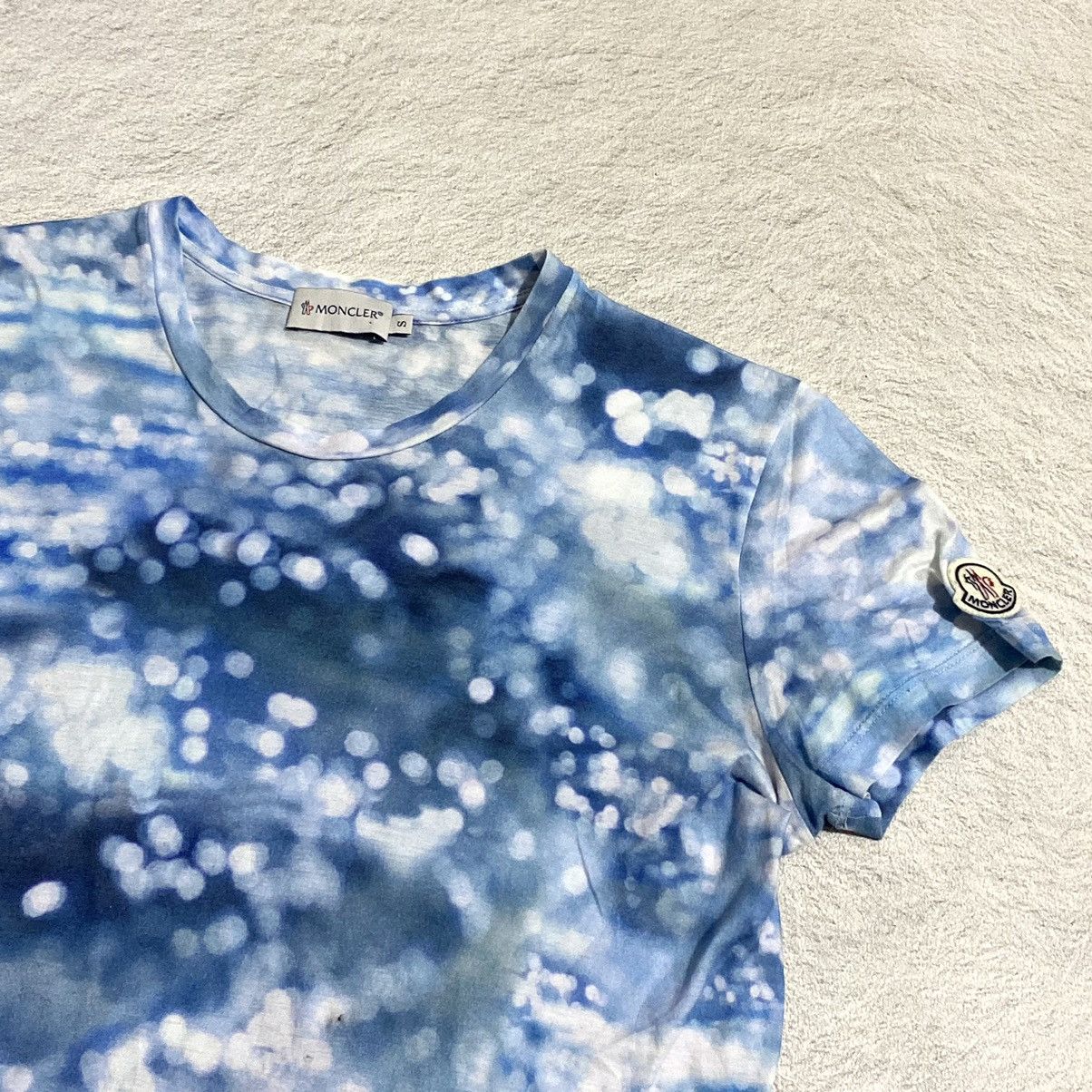 Moncler 🔥RARE🔥 Moncler Maglia Tshirt Size S / US 4 / IT 40 - 2 Thumbnail