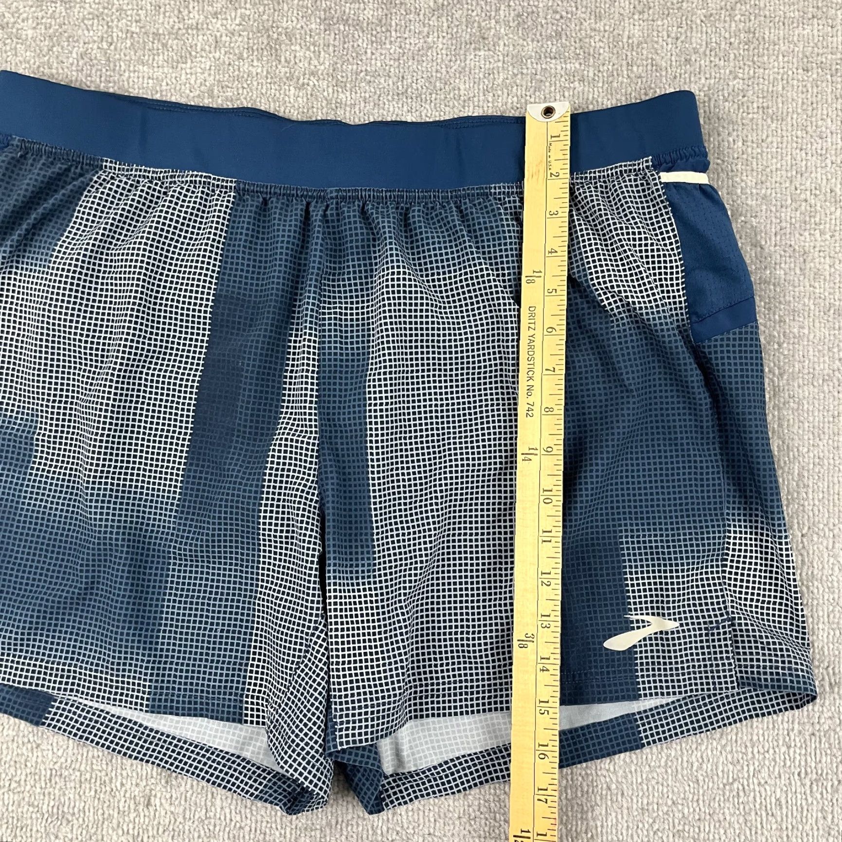 Brooks Brooks Athletic Shorts Mens XL / 4.5" Lined Indigo Rush Blue Gray Running Training Sherpa Geometric Pattern Casual Activewear Size US 36 / EU 52 - 4 Thumbnail