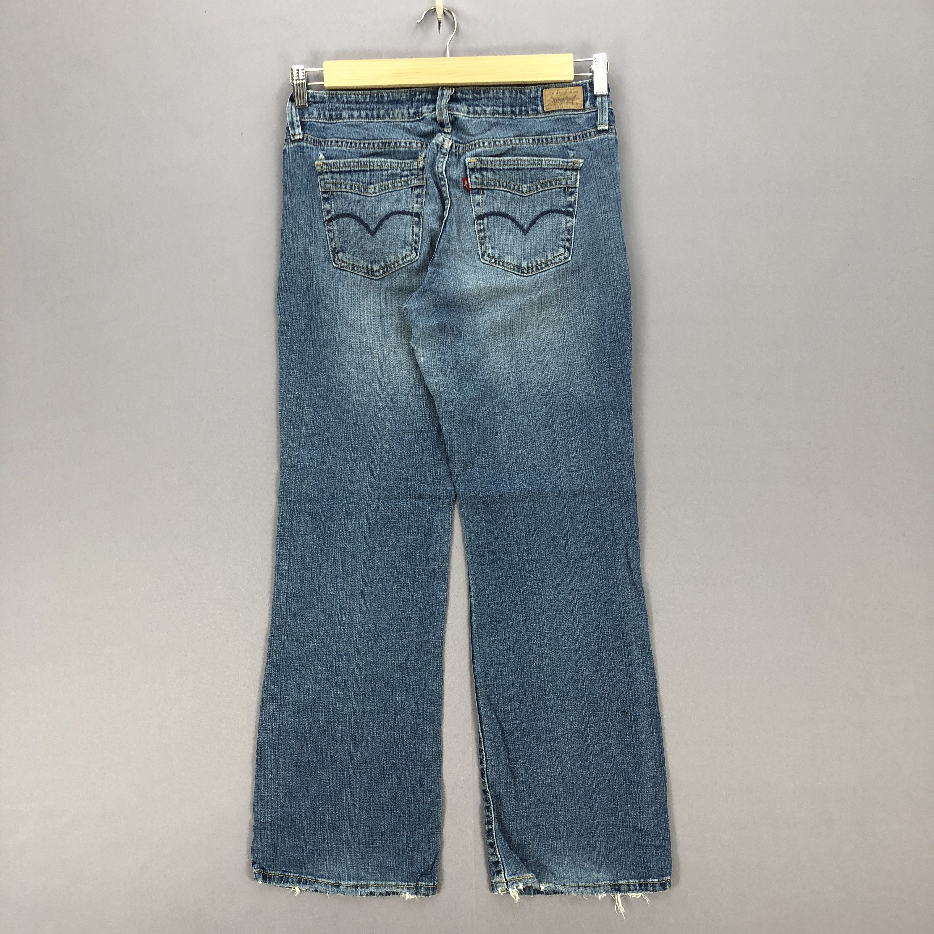 Levi's Vintage Levis Bell Bottom Jeans Levi's Flare Wide Leg Denim Size US 32 / EU 48 - 2 Thumbnail
