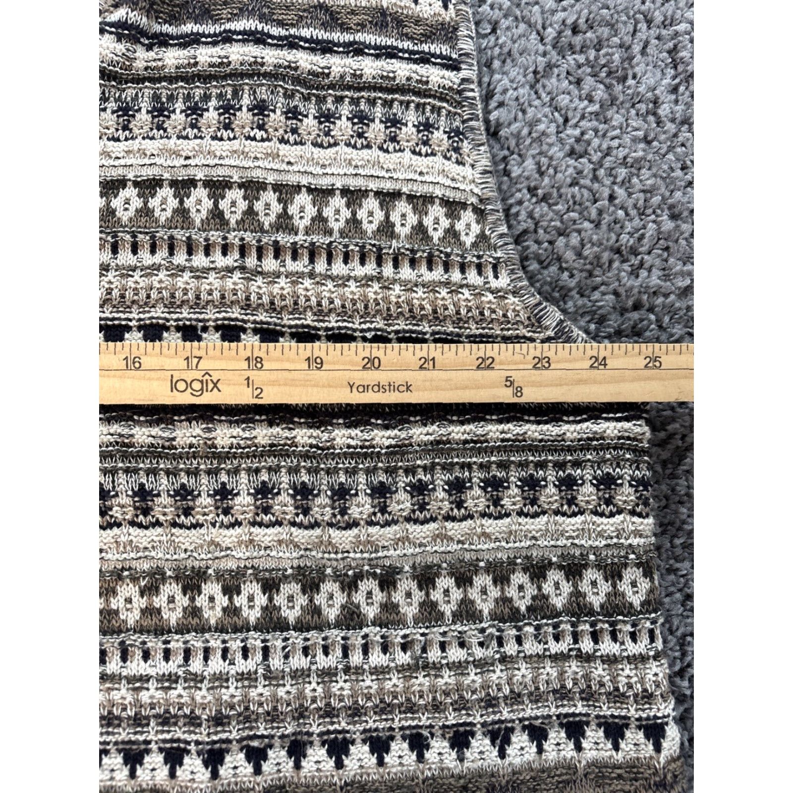 Barrow VINTAGE Croft And Barrow Cardigan Sweater Mens XL Brown Fair Isle 90s Vest Cardigan Mens XL Brown 90s Size US XL / EU 56 / 4 - 3 Thumbnail