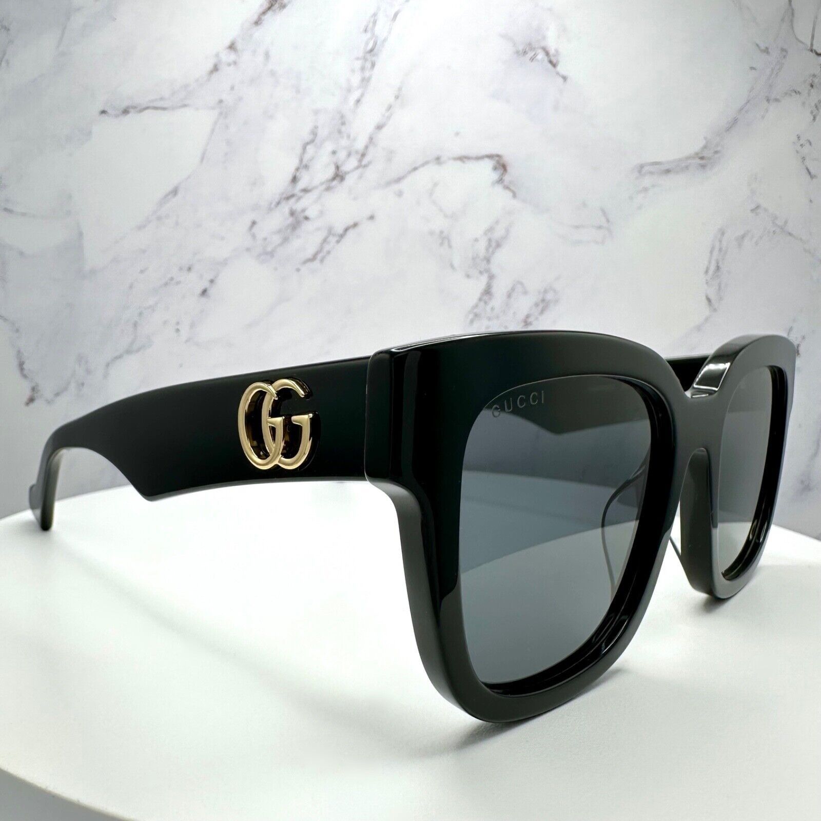 Gucci New Gucci Sunglasses Black Gold GG Logo 52-21-145 Authentic Size ONE SIZE - 16 Thumbnail