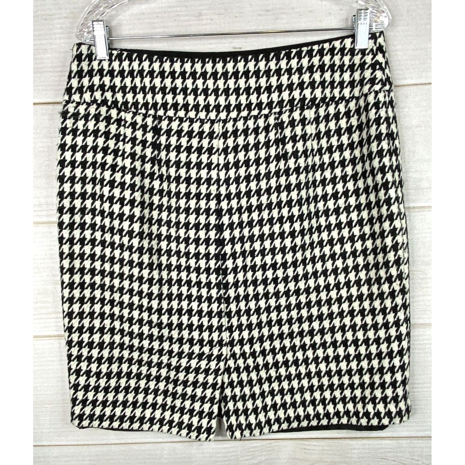 Vintage VINTAGE The Limited Skirt Womens Sz 10 Black White Houndstooth Wool Lined Zip Up Size 32" / US 10 / IT 46 - 7 Thumbnail