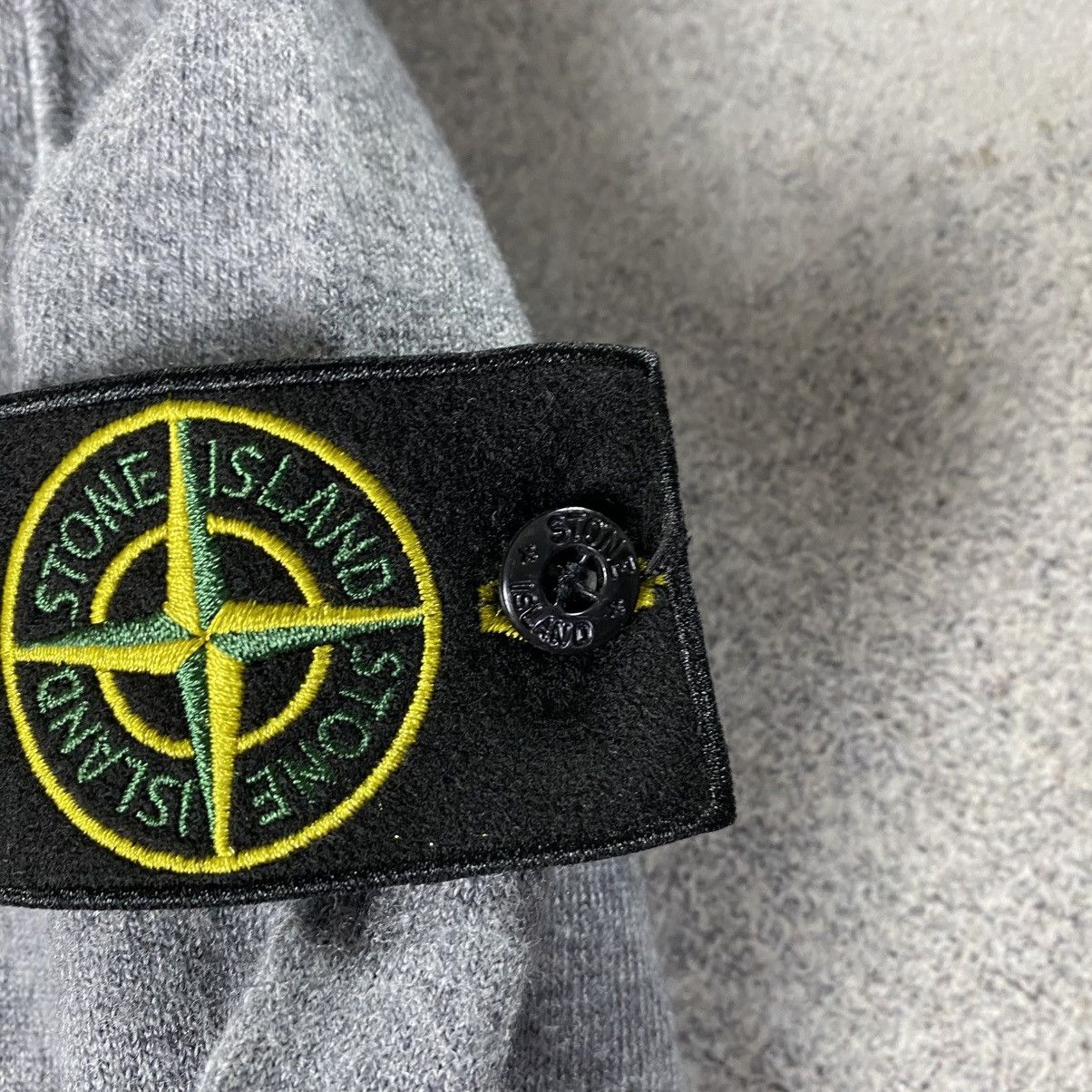 Stone Island Stone Island Sweatshirt Size US L / EU 52-54 / 3 - 4 Thumbnail