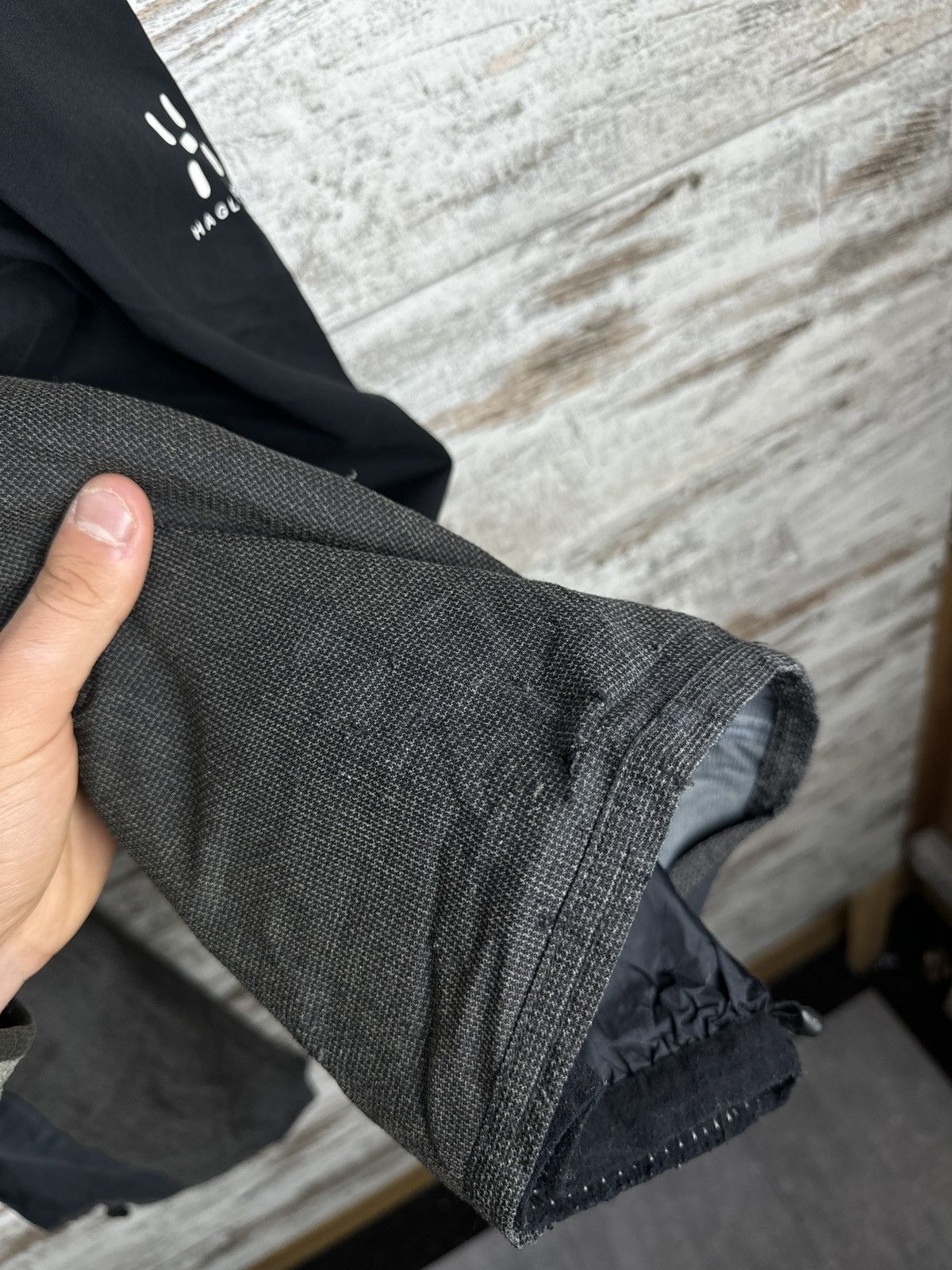Goretex × Haglofs Mens Vintage Haglofs Gore-Tex ski pants recco black Size US 30 / EU 46 - 10 Thumbnail