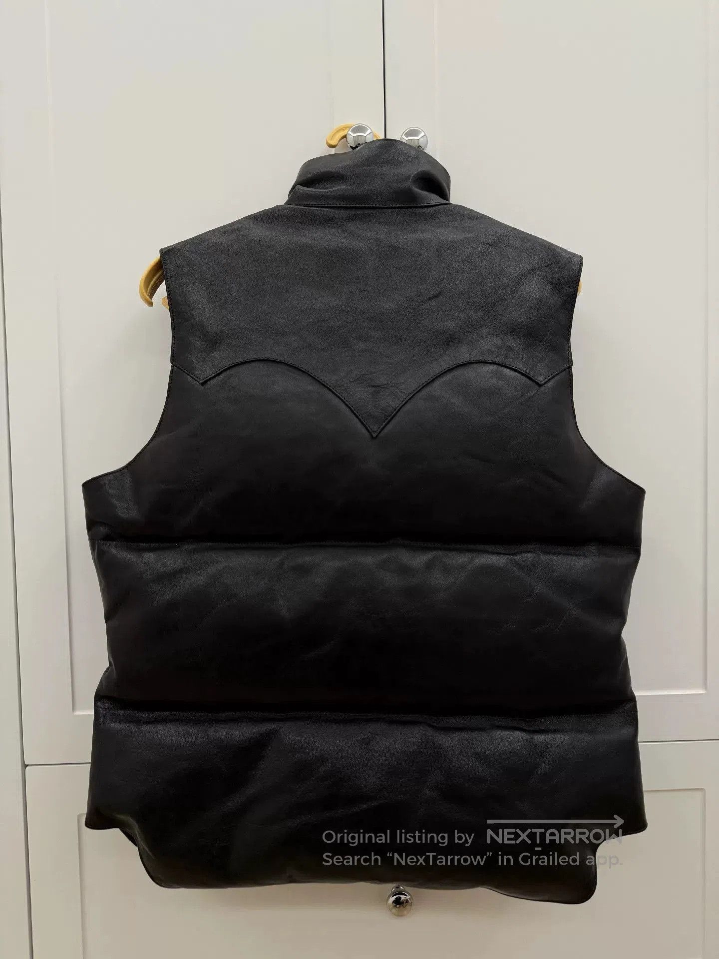Rainbow Country Rainbow Country Black Horsehide Down Vest. Size US S / EU 44-46 / 1 - 2 Thumbnail