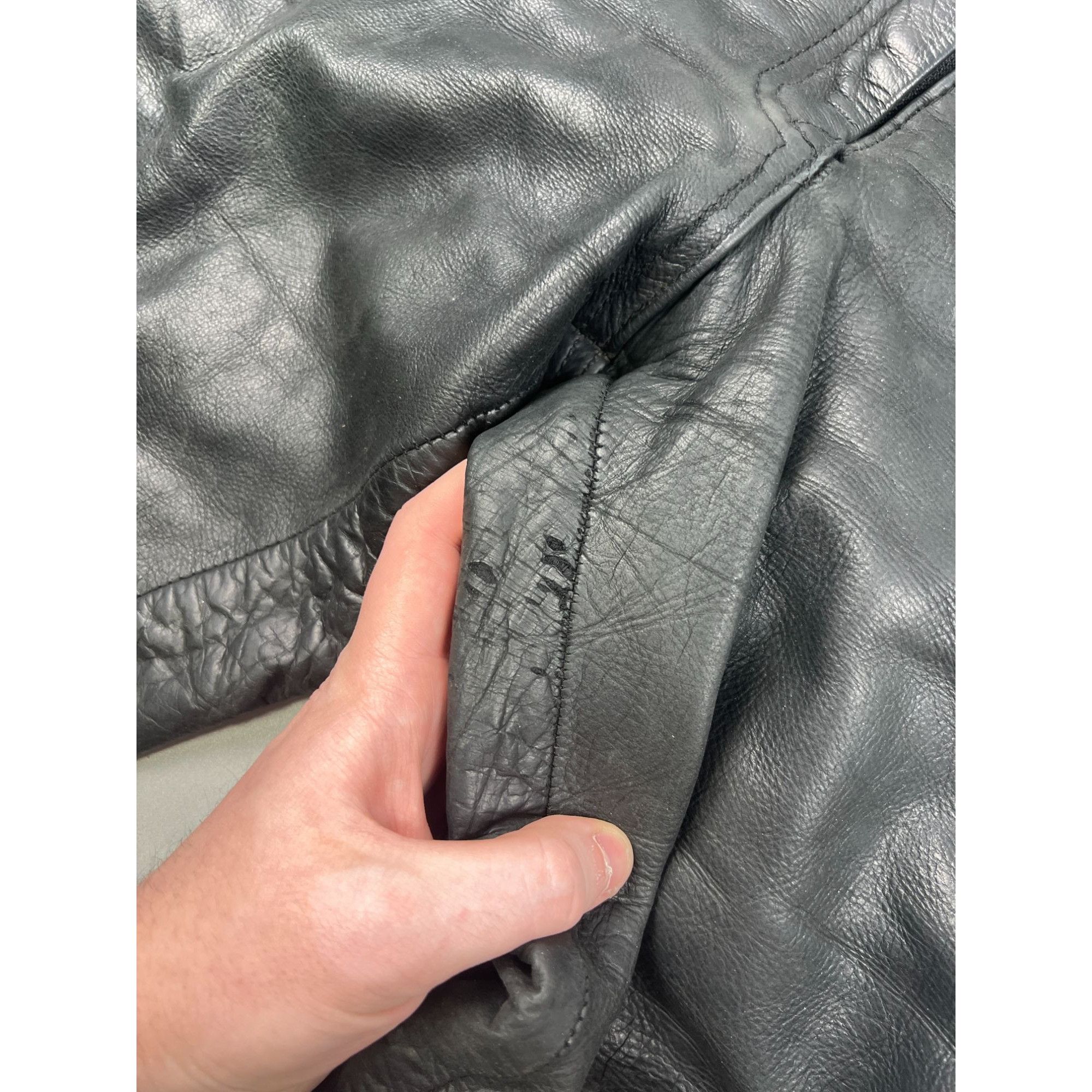 Vintage Vintage Leather Biker Pants (Y0747) Size US 32 / EU 48 - 4 Thumbnail