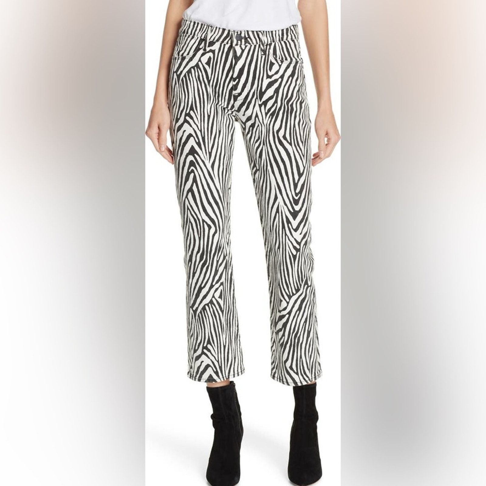 Frame NWT Frame Le High Straight Zebra Crop Jeans size 28 Size 28" / US 6 / IT 42 - 2 Thumbnail