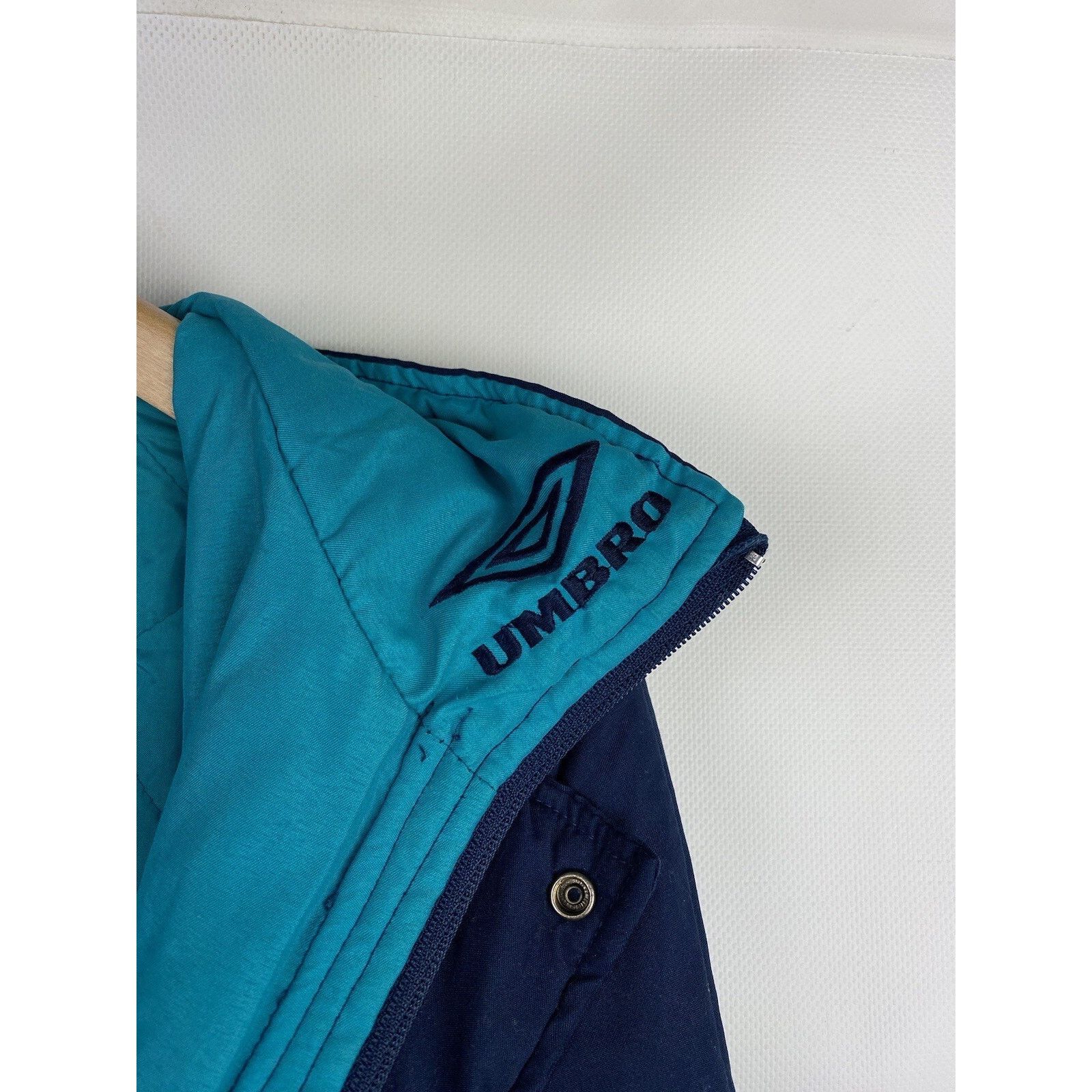 Umbro Umbro Pro Training Vintage Men’s Jacket size L Size US L / EU 52-54 / 3 - 7 Thumbnail