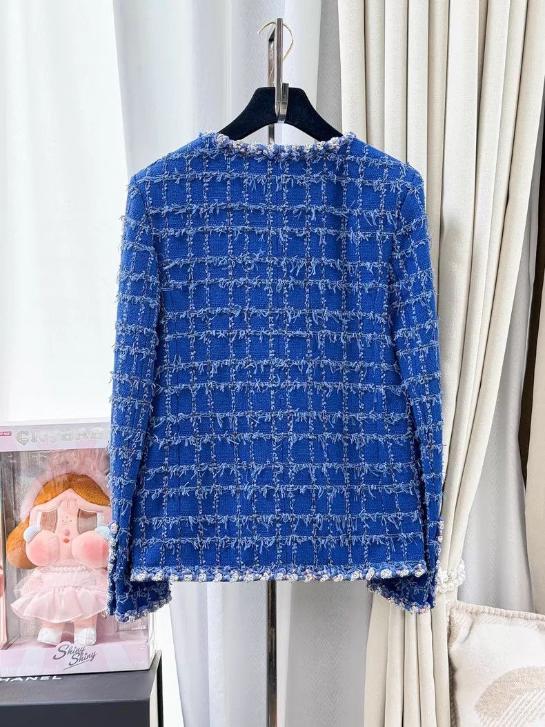 Chanel Chanel Plaid four-pocket tweed long-sleeved jacket Size XS / US 0-2 / IT 36-38 - 3 Thumbnail