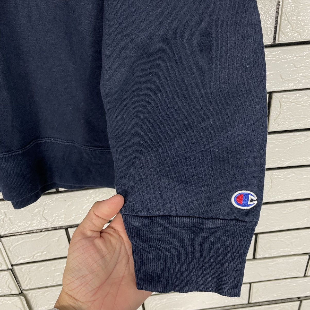 Champion Vintage Champion Sweatshirt Made In USA Size US L / EU 52-54 / 3 - 9 Thumbnail