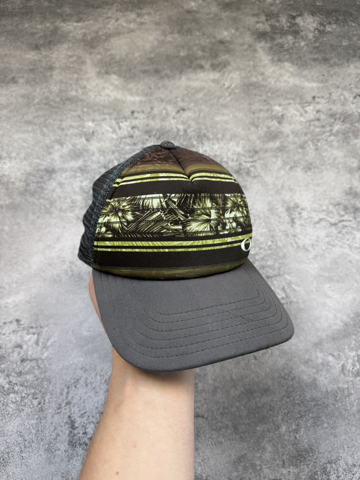 Oakley Vintage Oakley Cap Black Neon Green Hat Logo Y2K Streetwear Size ONE SIZE - 3 Thumbnail