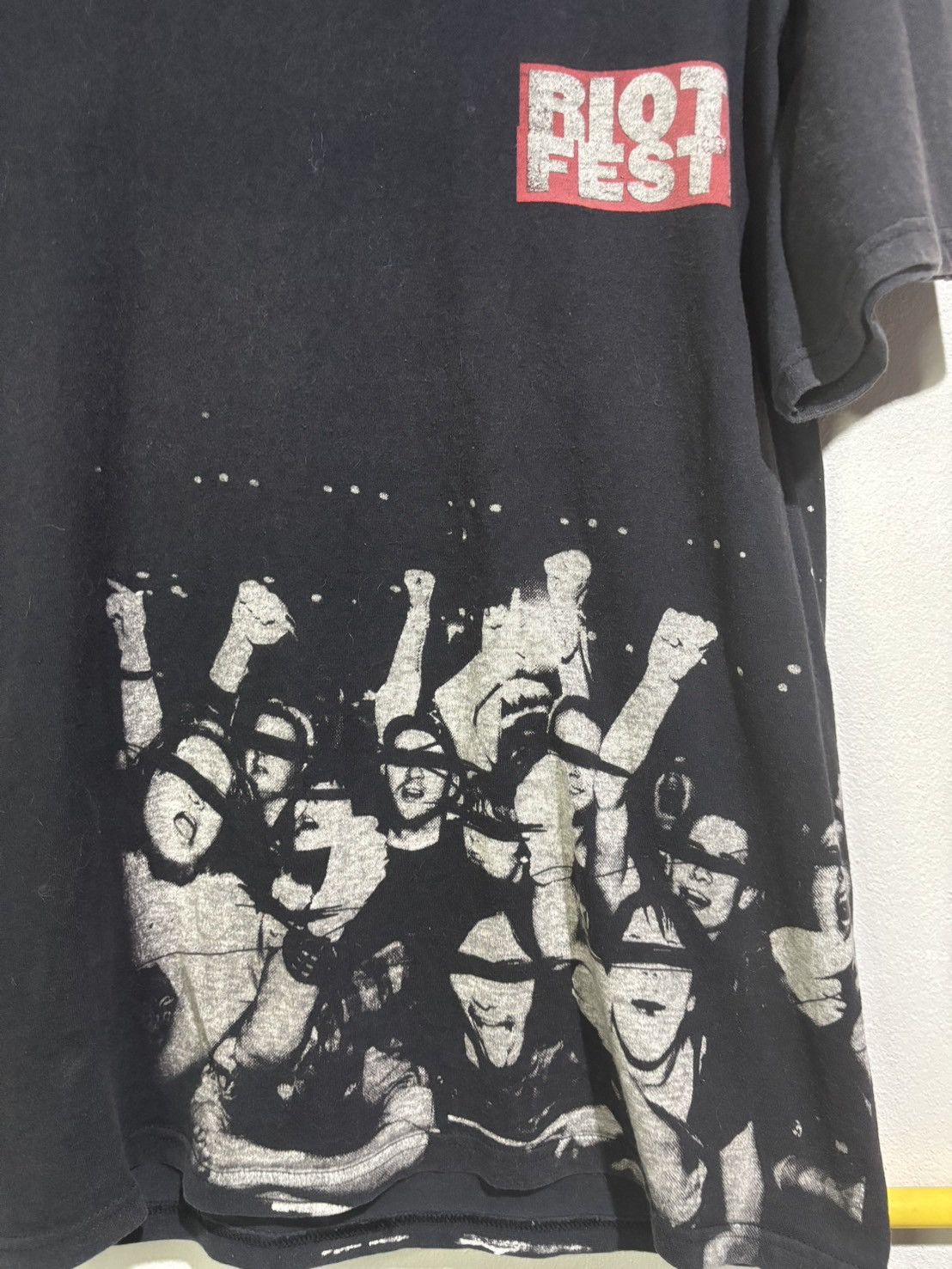 Band Tees 00s Riot Fest Size US XL / EU 56 / 4 - 2 Thumbnail
