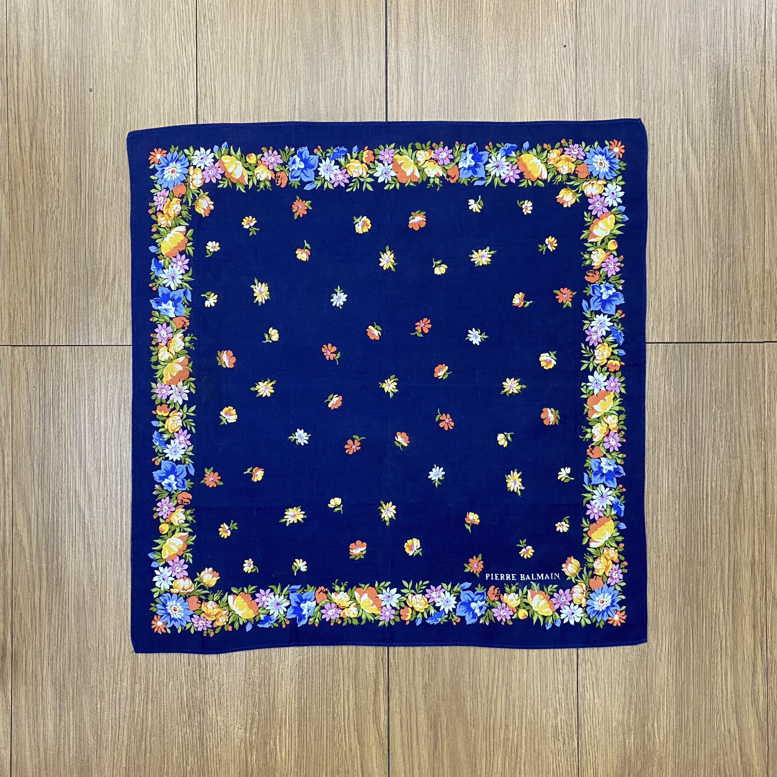 Pierre Balmain Vintage Pierre Balmain Handkerchief Neckerchief H040N Size ONE SIZE - 1 Thumbnail