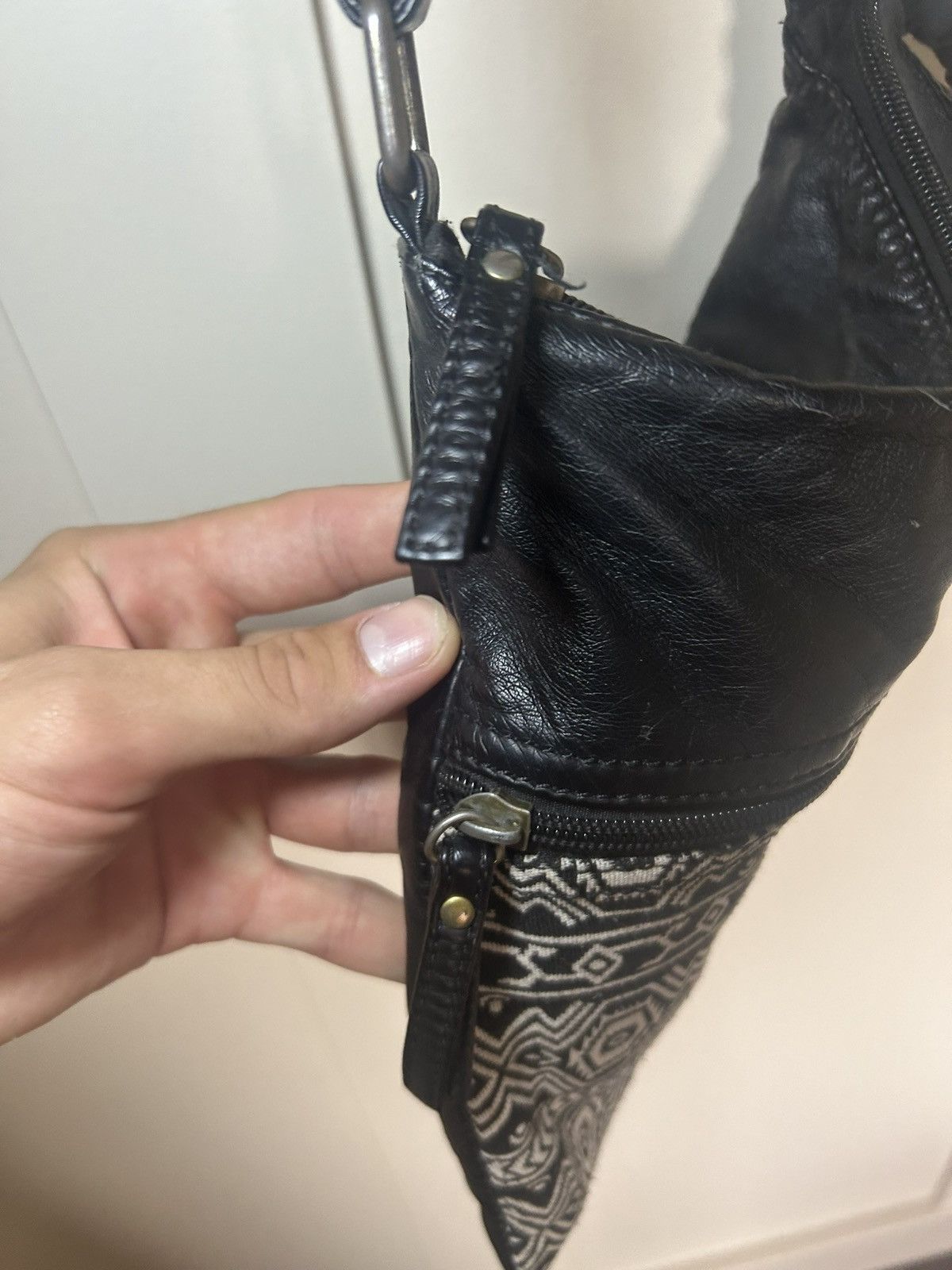 Vintage Vintage Cargo 90s leather/knit fabric crossbody shoulder bag Size ONE SIZE - 5 Thumbnail