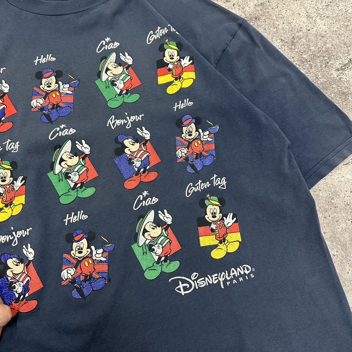 Disney Vintage 90s Disneyland Paris Hello Mickey Mouse tee Europe Size US XL / EU 56 / 4 - 6 Thumbnail