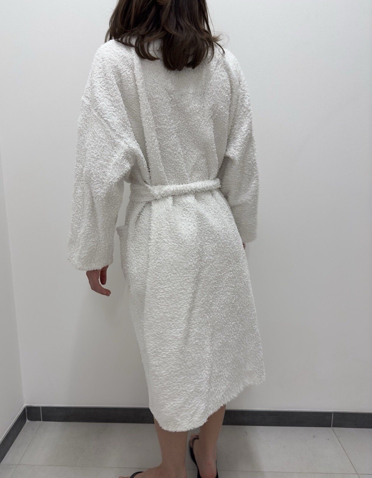 Yves Saint Laurent YSL Yves Saint Laurent White Cotton Robe Embroidered Logo Size M / US 6-8 / IT 42-44 - 13 Thumbnail