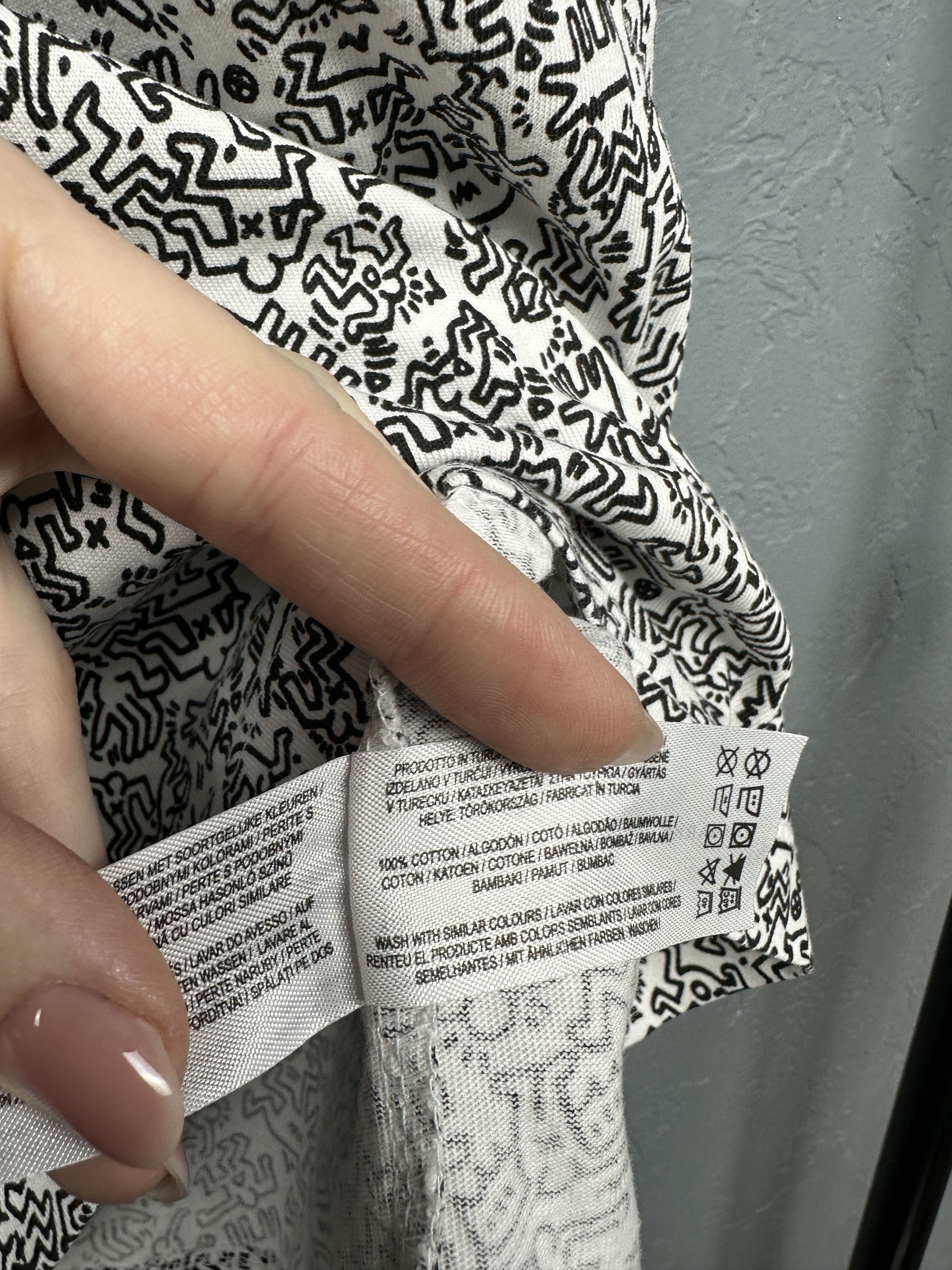 Keith Haring Keith Haring Heart Logo Mens Overprint T-Shirt Size US M / EU 48-50 / 2 - 5 Thumbnail