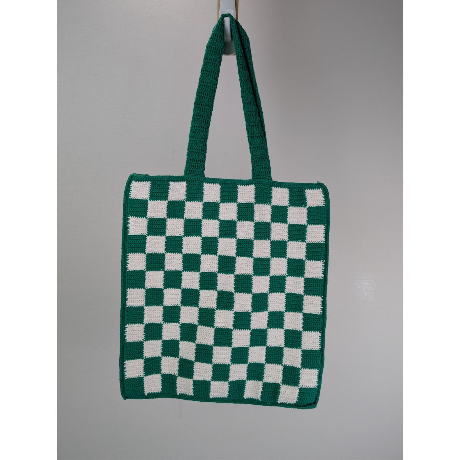Casablanca o1rshd1 Size: OS / crochet cotton tote bag in green & white Size ONE SIZE - 9 Thumbnail