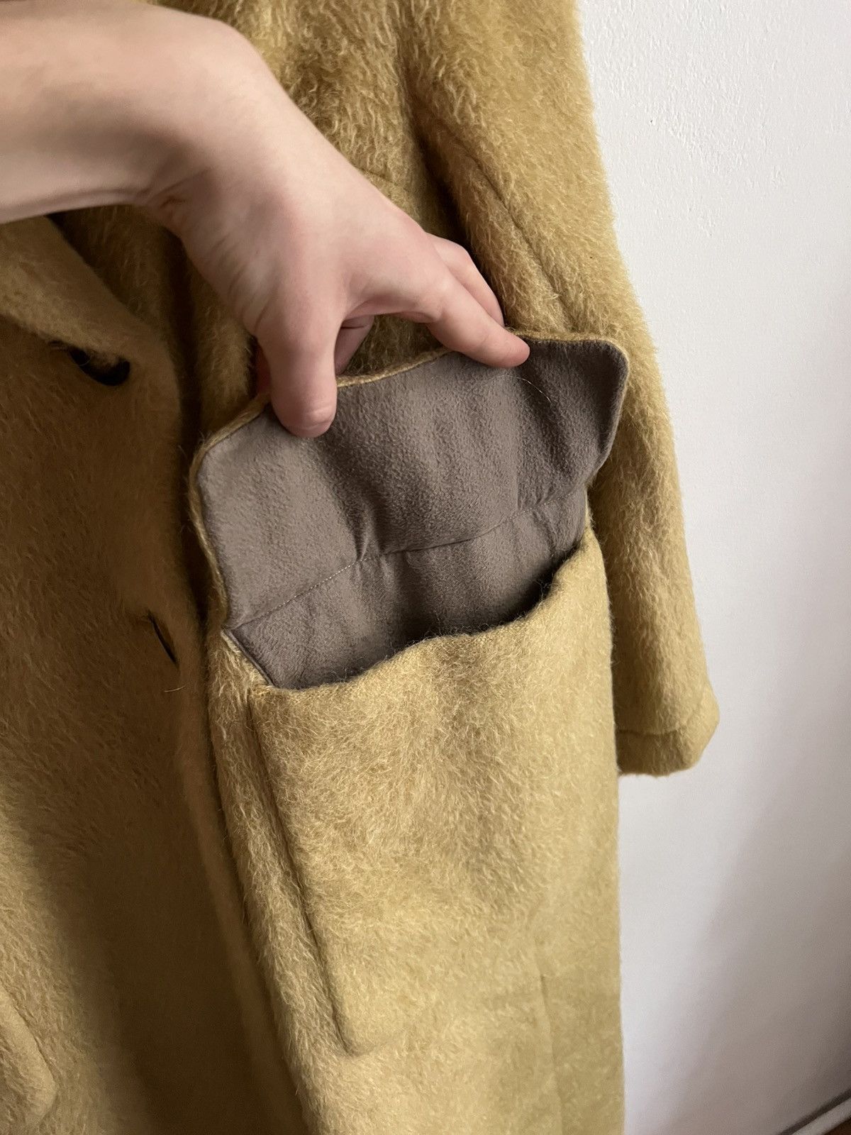 Dries Van Noten 1999 Dries Van Noten Alpaka/Wool oversized coat Size L / US 10 / IT 46 - 2 Thumbnail