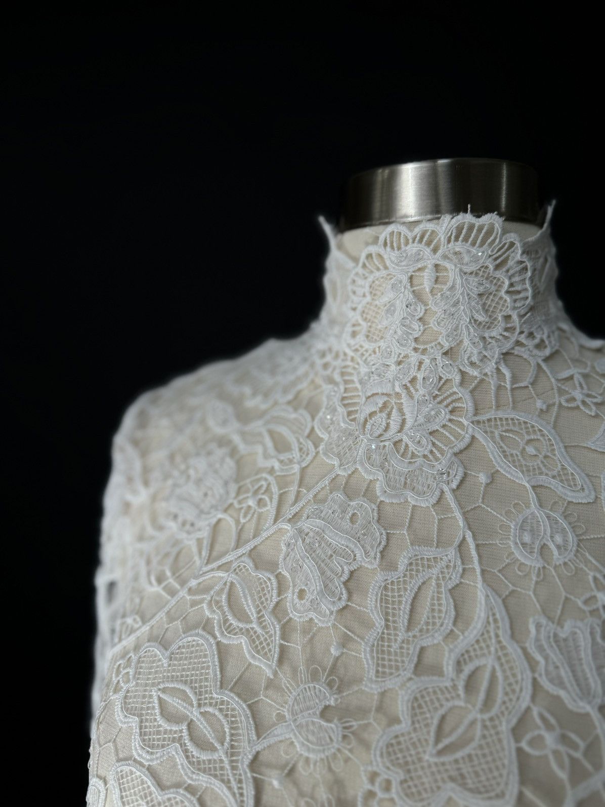 Other Preloved US 0 Guipure Lace Anna Augusta Bridal Cape Size XS / US 0-2 / IT 36-38 - 3 Thumbnail