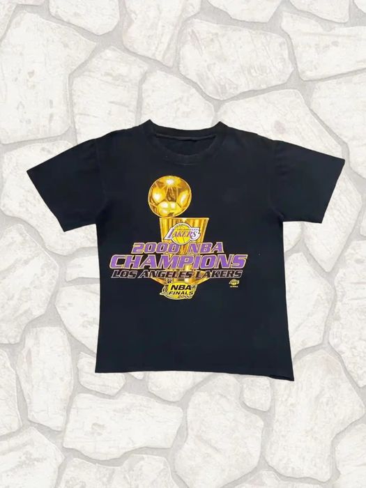 Vintage Vintage Lakers 2000 NBA Finals Champion Boxy Tshirt