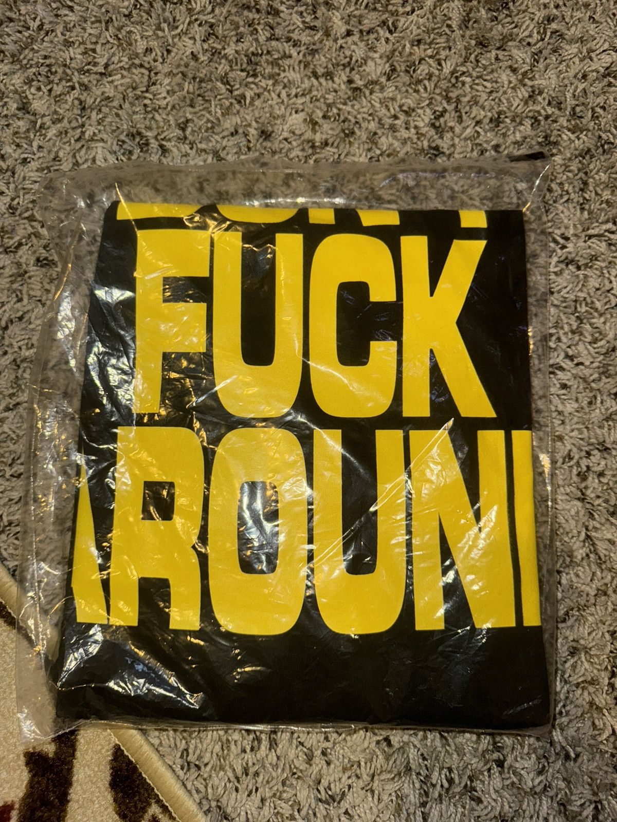 Supreme Supreme don’t fuck around t shirt Size US XXL / EU 58 / 5 - 1 Thumbnail