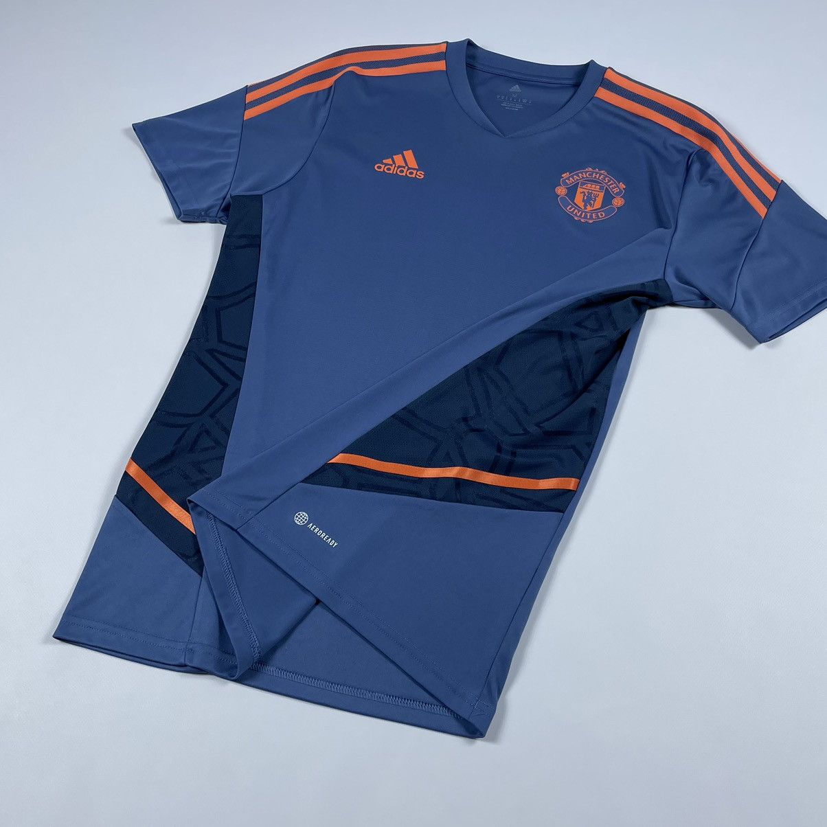 Adidas Adidas Manchester United Soccer Jersey Size US M / EU 48-50 / 2 - 5 Thumbnail