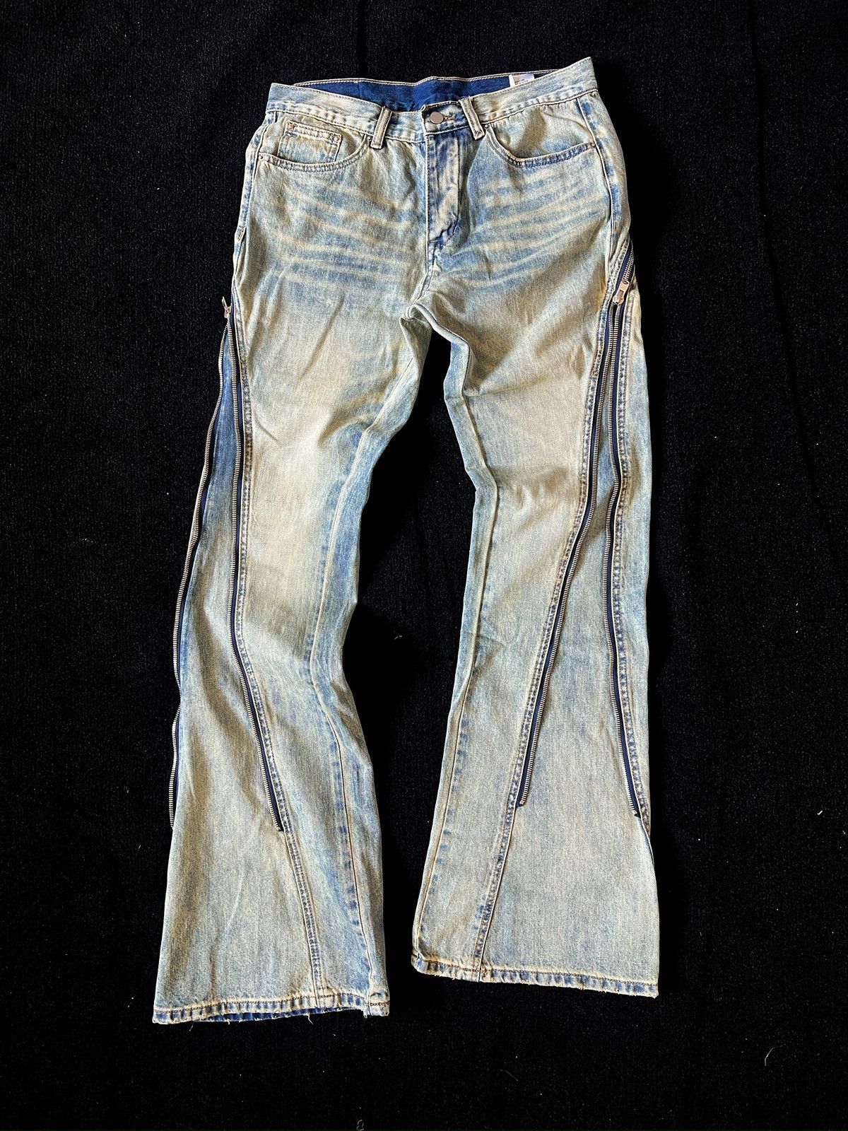 MNML Zipper flared pants Size US 32 / EU 48 - 1 Preview