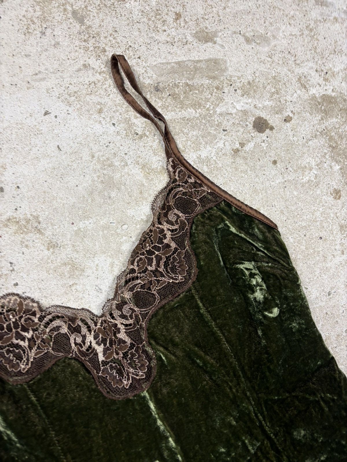 Dolce & Gabbana Vintage 2006 Dolce & Gabbana Velvet Green Mini Dress Lace Size M / US 6-8 / IT 42-44 - 10 Thumbnail