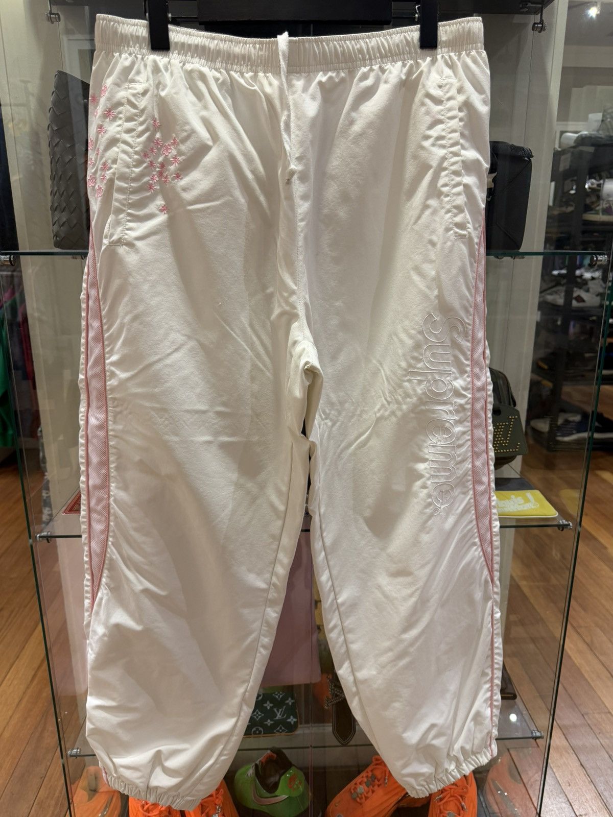 Supreme Supreme AOI Glow-in-the-Dark Track Pants - White Pink Size US 34 / EU 50 - 1 Thumbnail