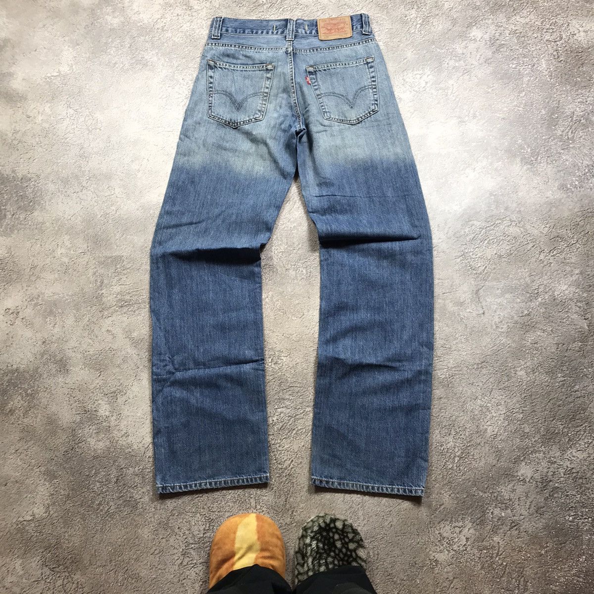 Vintage Vintage 90s Levis Baggy Distressed Jeans Grunge Skate 29 Size US 29 - 2 Thumbnail