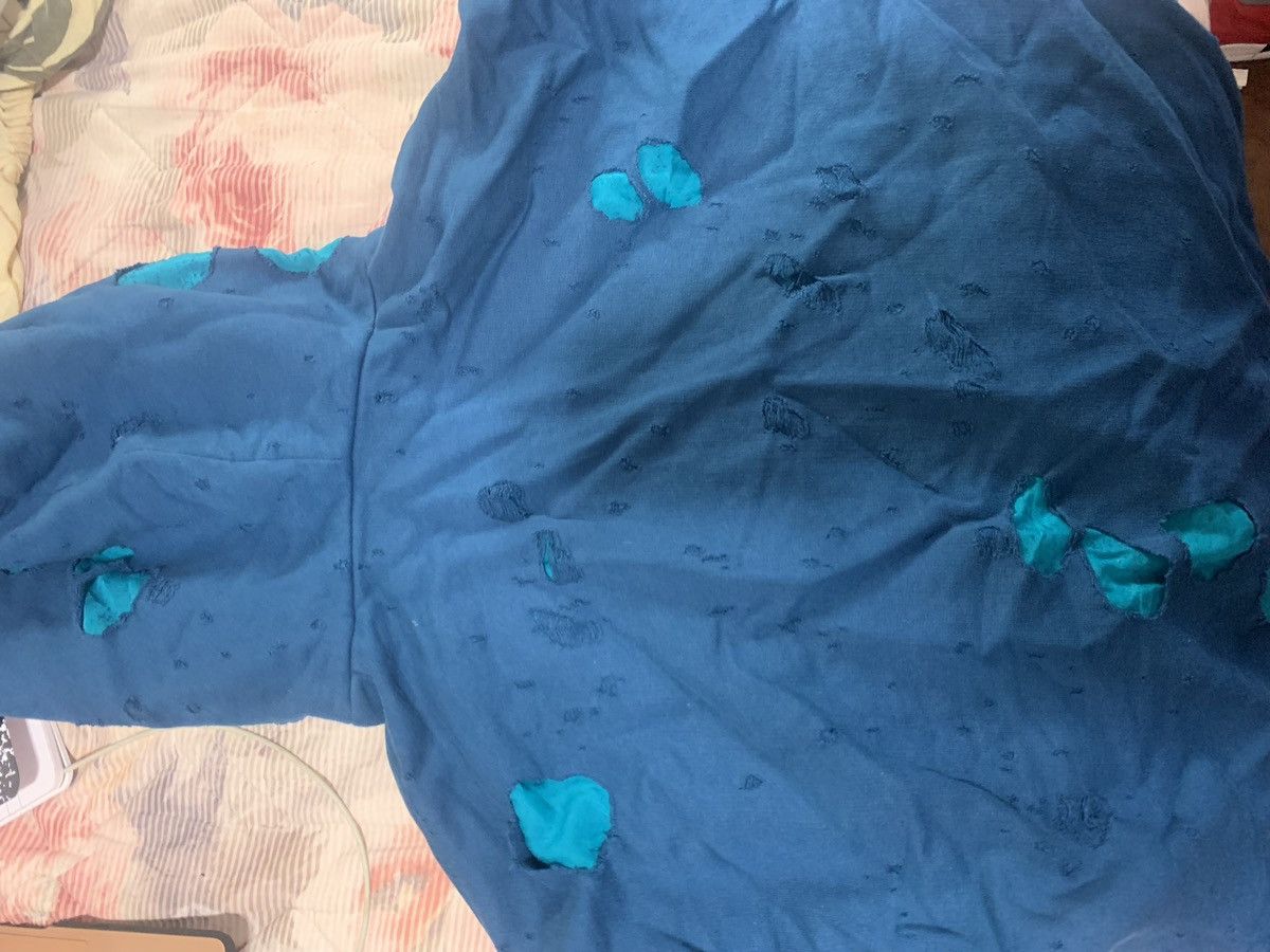 Givenchy Givenchy hoodie distressed Size US M / EU 48-50 / 2 - 9 Thumbnail