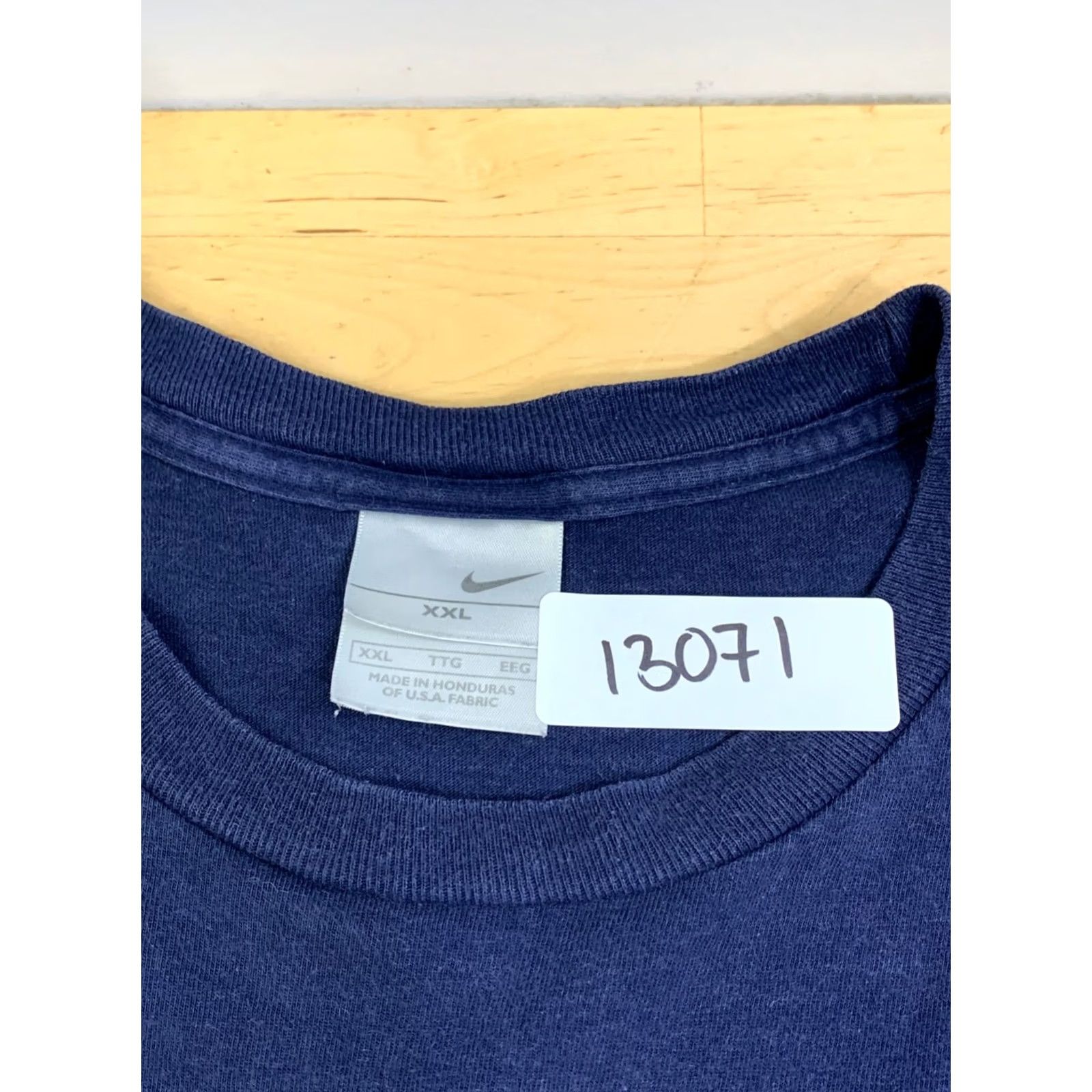 Nike VINTAGE Nike Shirt Men 2XL Blue Silver Tag Y2K Crew Neck 13071 Size US XXL / EU 58 / 5 - 2 Thumbnail