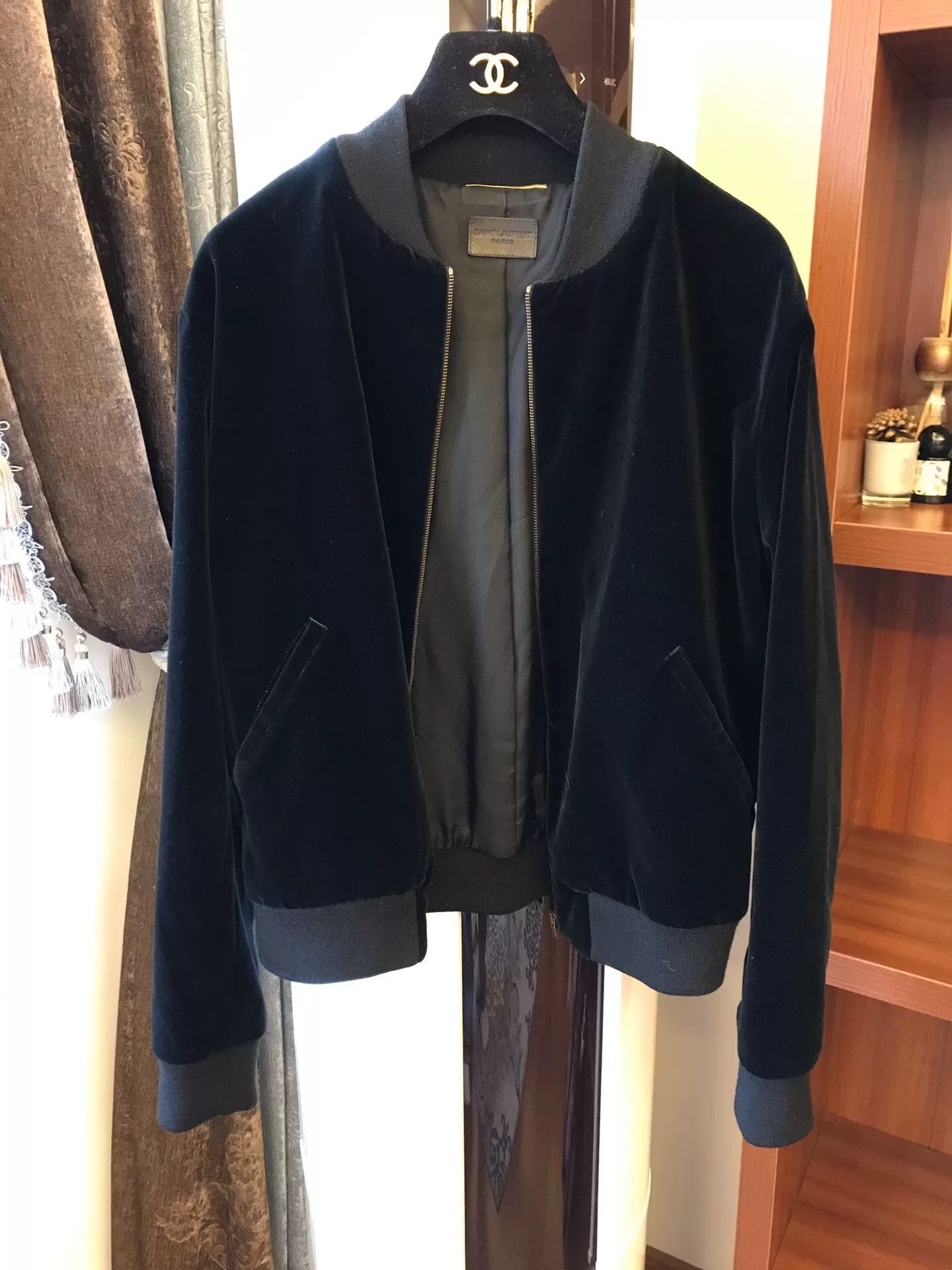 Yves Saint Laurent YSL Velvet Jacket Size M / US 6-8 / IT 42-44 - 1 Thumbnail