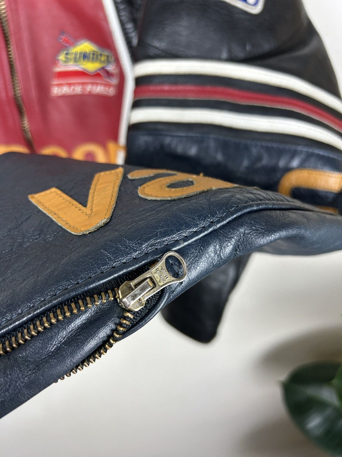 Vanson Leathers × Vintage Vintage Vanson Leather Bikers Jacket Size US L / EU 52-54 / 3 - 9 Thumbnail