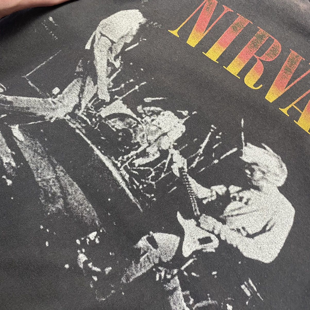 Band Tees × Vintage Vintage Nirvana Very Rare 90’s Bug Graphic logo tee Size US L / EU 52-54 / 3 - 5 Thumbnail