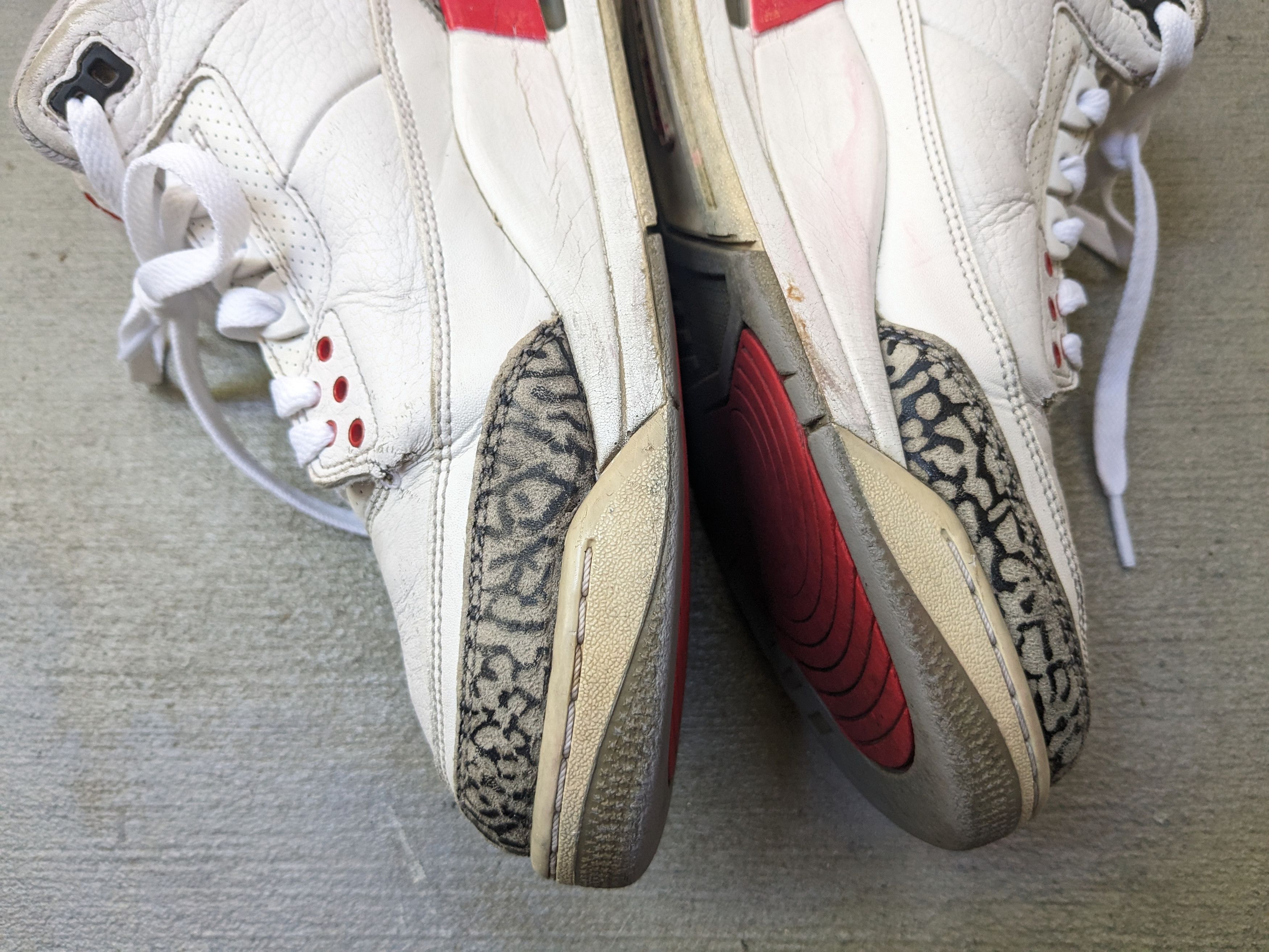 Jordan Brand Nike Air Jordan 3 Retro Katrina Hall of Fame 136064-116 Size US 9.5 / EU 42-43 - 10 Thumbnail