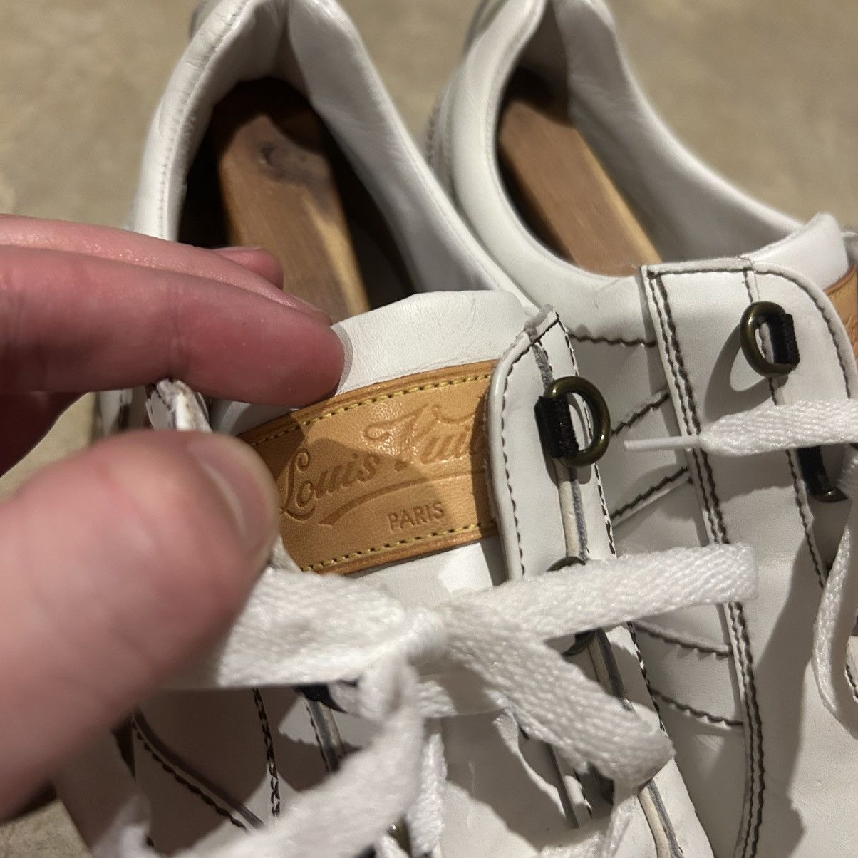 Designer × Louis Vuitton × Vintage Louis Vuitton 2000s Leather Stitched Logo Sneakers US 9 Size US 9 / EU 42 - 11 Thumbnail
