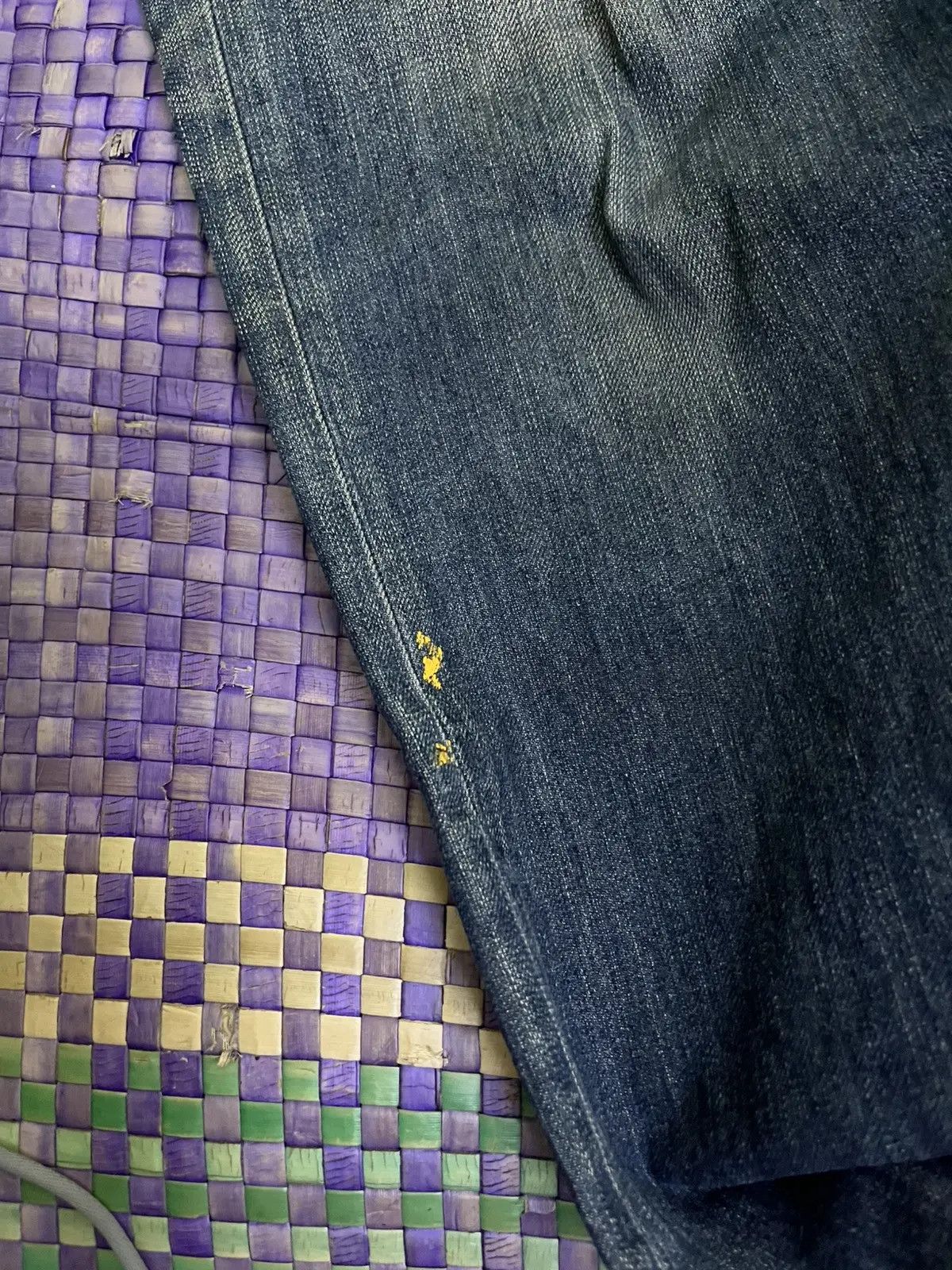 Uniqlo Uniqlo Buckle Back Denim Size US 33 - 11 Thumbnail