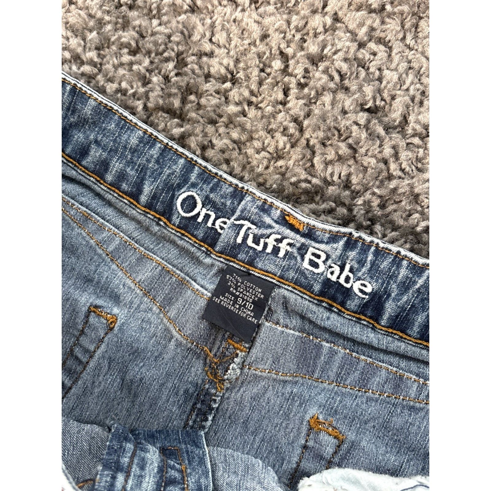 Denime VINTAGE One Tuff Babe Skirt Womens 10 Denim Mini Frayed Cut Off 90s Blue Cotton Blend Solid Short 90s Womens Size 32" / US 10 / IT 46 - 6 Thumbnail