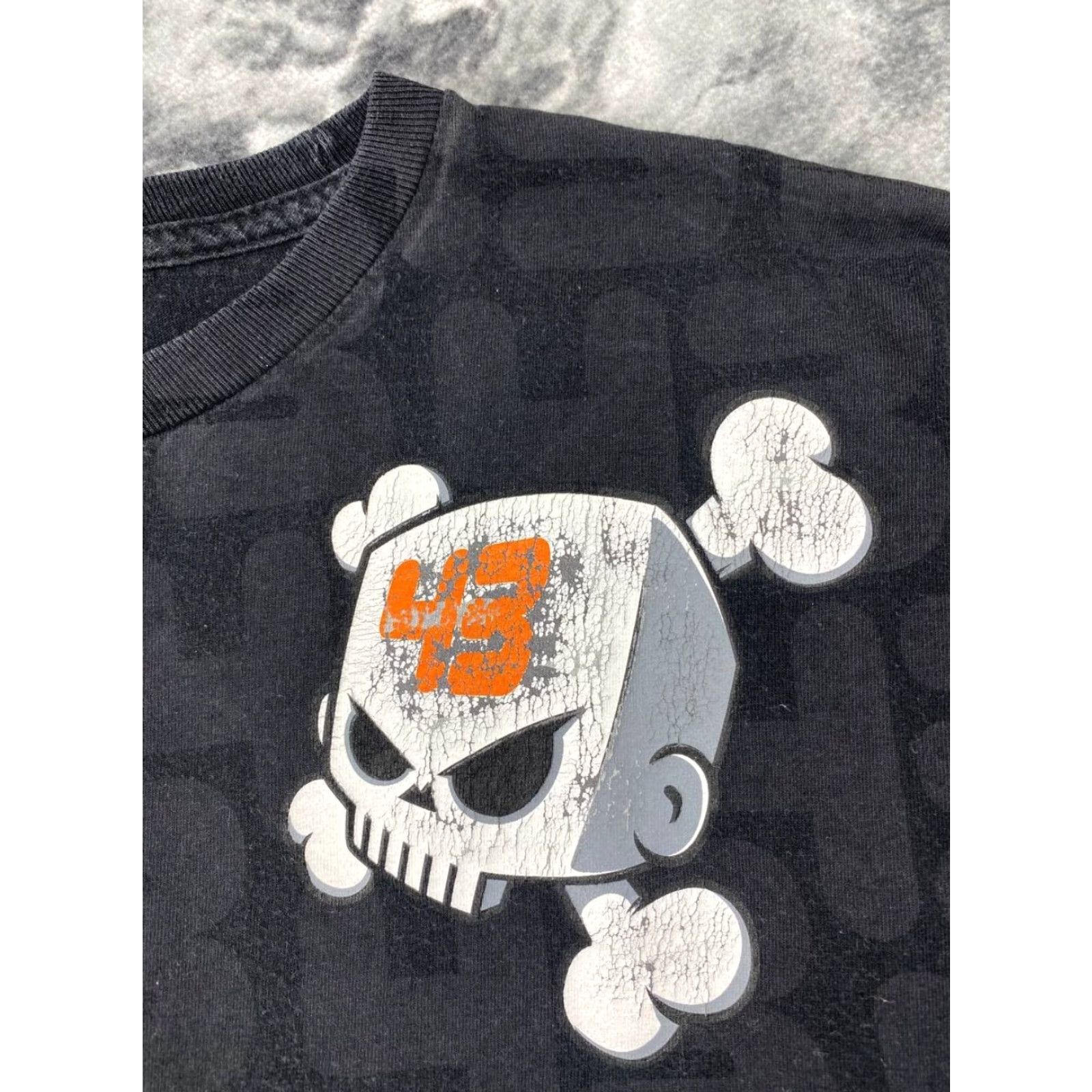 Vintage DC Shoes Monster Energy Ken Block #43 T-Shirt Men M Black Big Logo Graphic Print Crew Neck Short Sleeve Cotton Modern image 2000s Favorite Mens Size US M / EU 48-50 / 2 - 3 Thumbnail