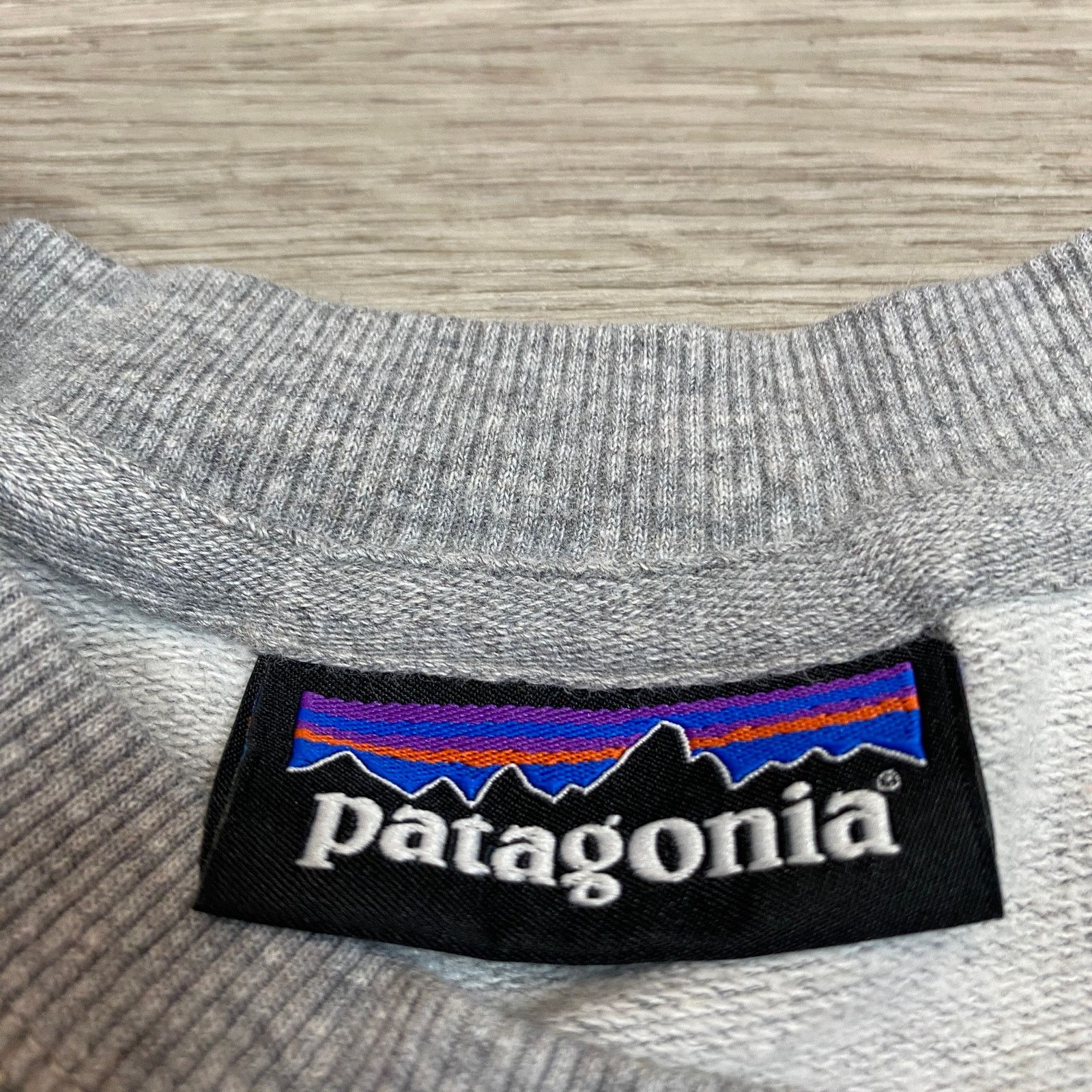 Patagonia Patagonia Flying Fish Trident Logo Crewneck Sweatshirt Large Size US L / EU 52-54 / 3 - 4 Thumbnail