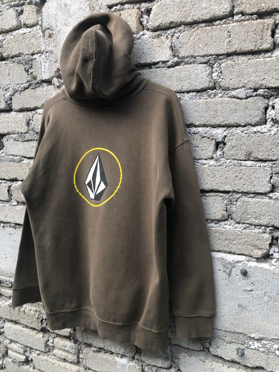 Volcom Vintage 90s Volcom Hoodie Fullover Center Logo Back Hit Size US M / EU 48-50 / 2 - 7 Thumbnail