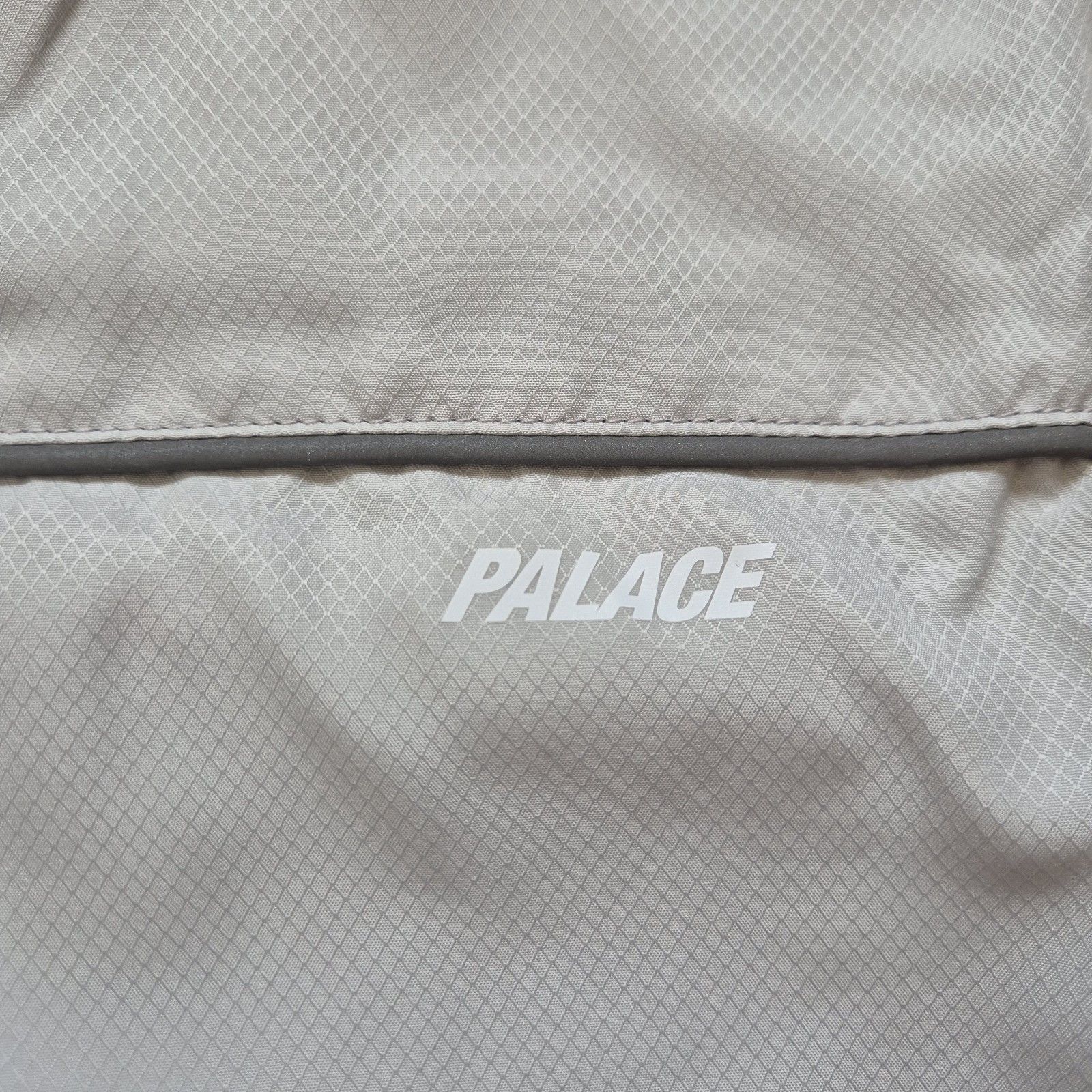 Palace Palace Run-It Vest Arctic Grey Large SS24 Size US L / EU 52-54 / 3 - 4 Thumbnail