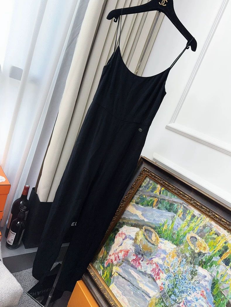 Chanel Chanel Black jumpsuit trousers Size 25" / US 0 / IT 36 - 1 Thumbnail